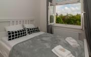 White Apartments White Apartments