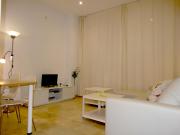 Minimalist Loft Center by gms apartamentos