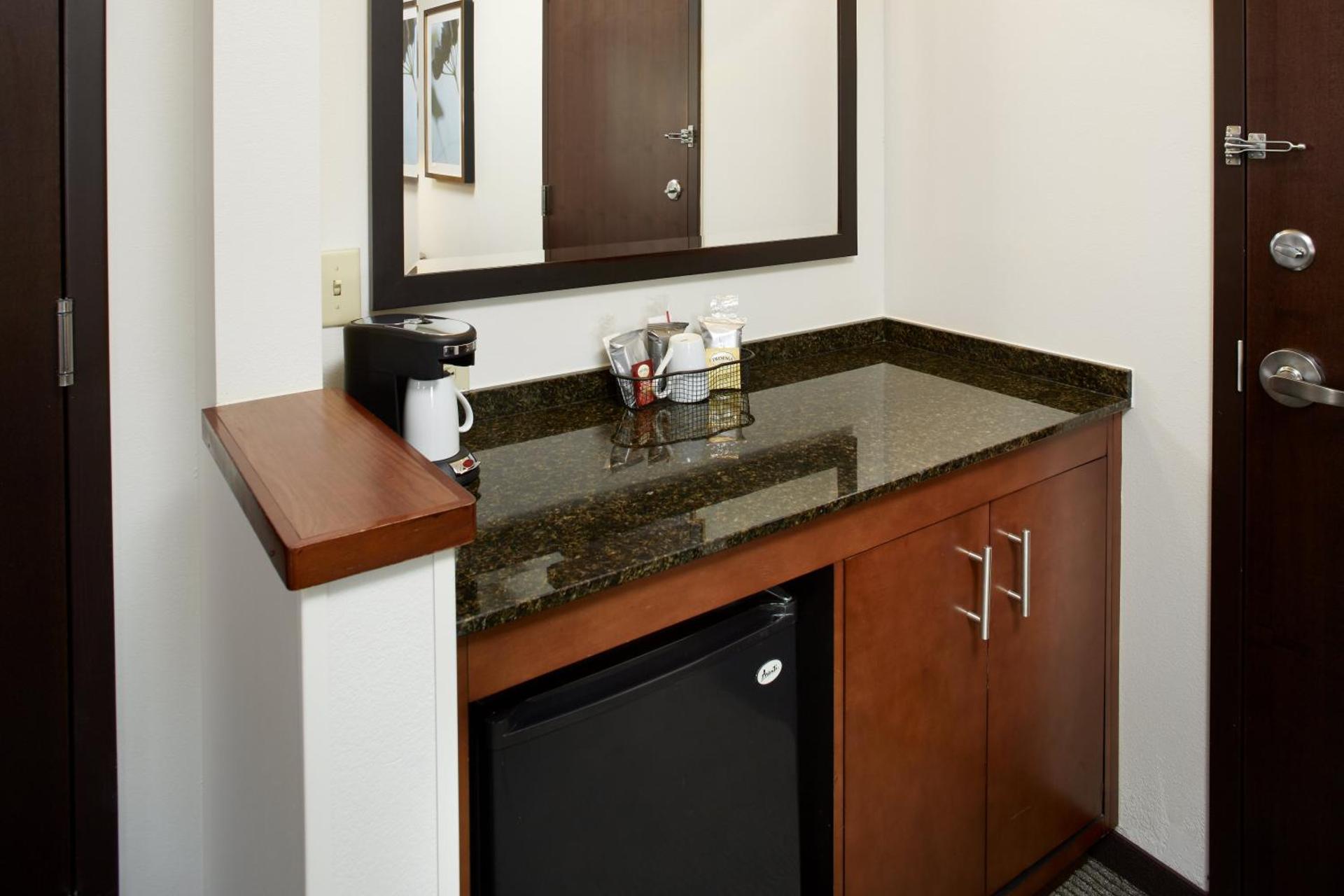 Coffee/tea facilities