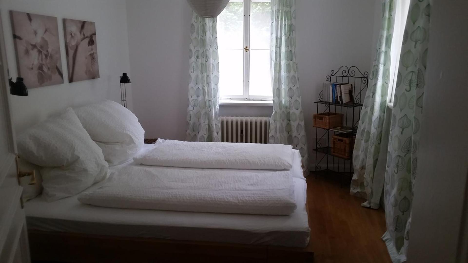 Villa im Park Wachwitzgrund - Große Ferienwohnung in EG der Villa