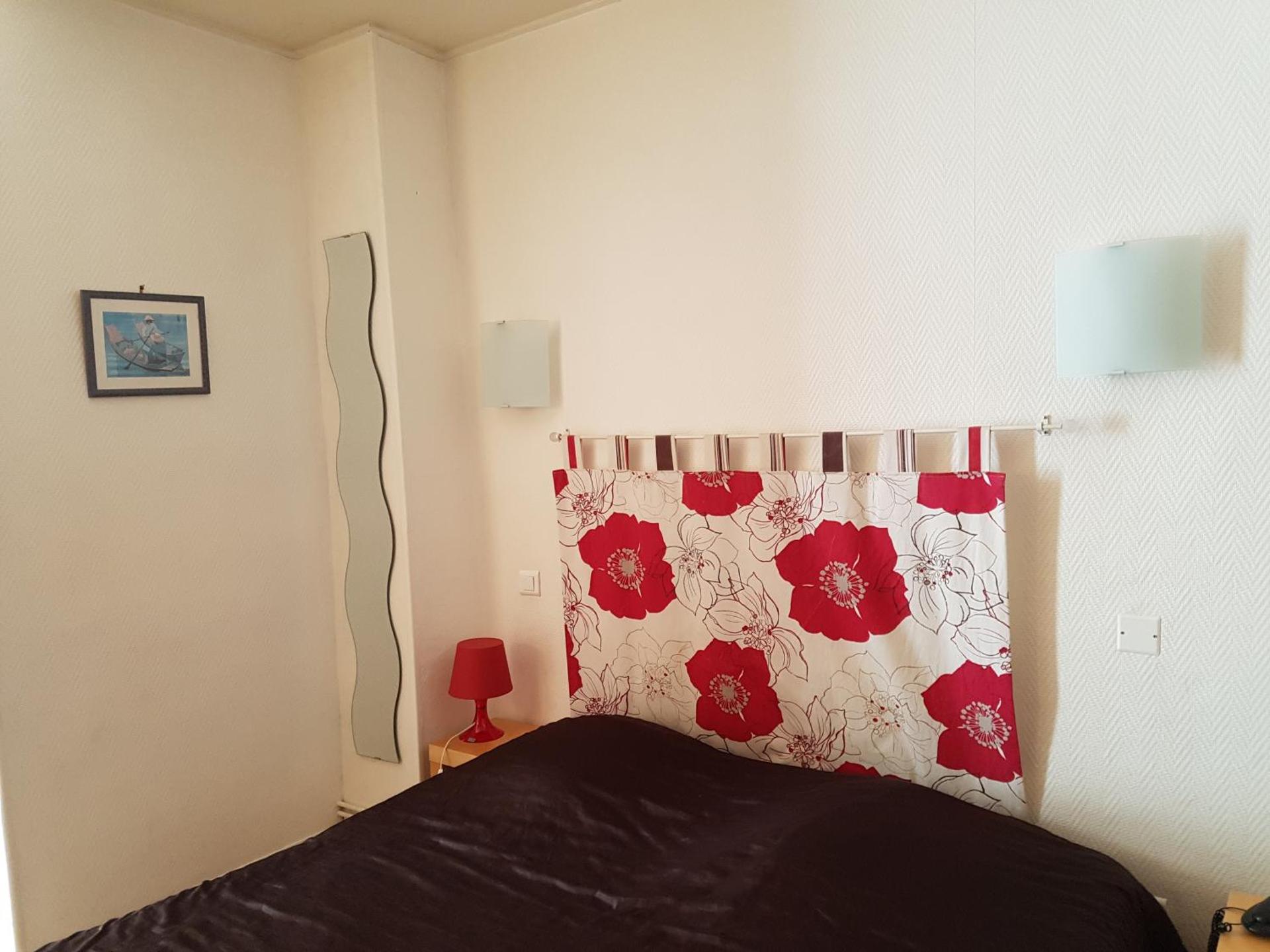 Hôtel Des Poètes avec parking sur réservation