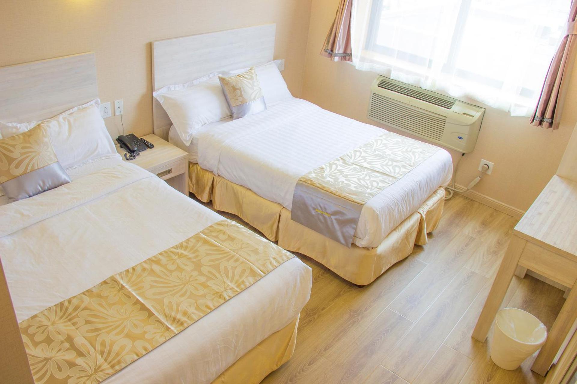 Phoenix Hotel Brooklyn Sunset Park