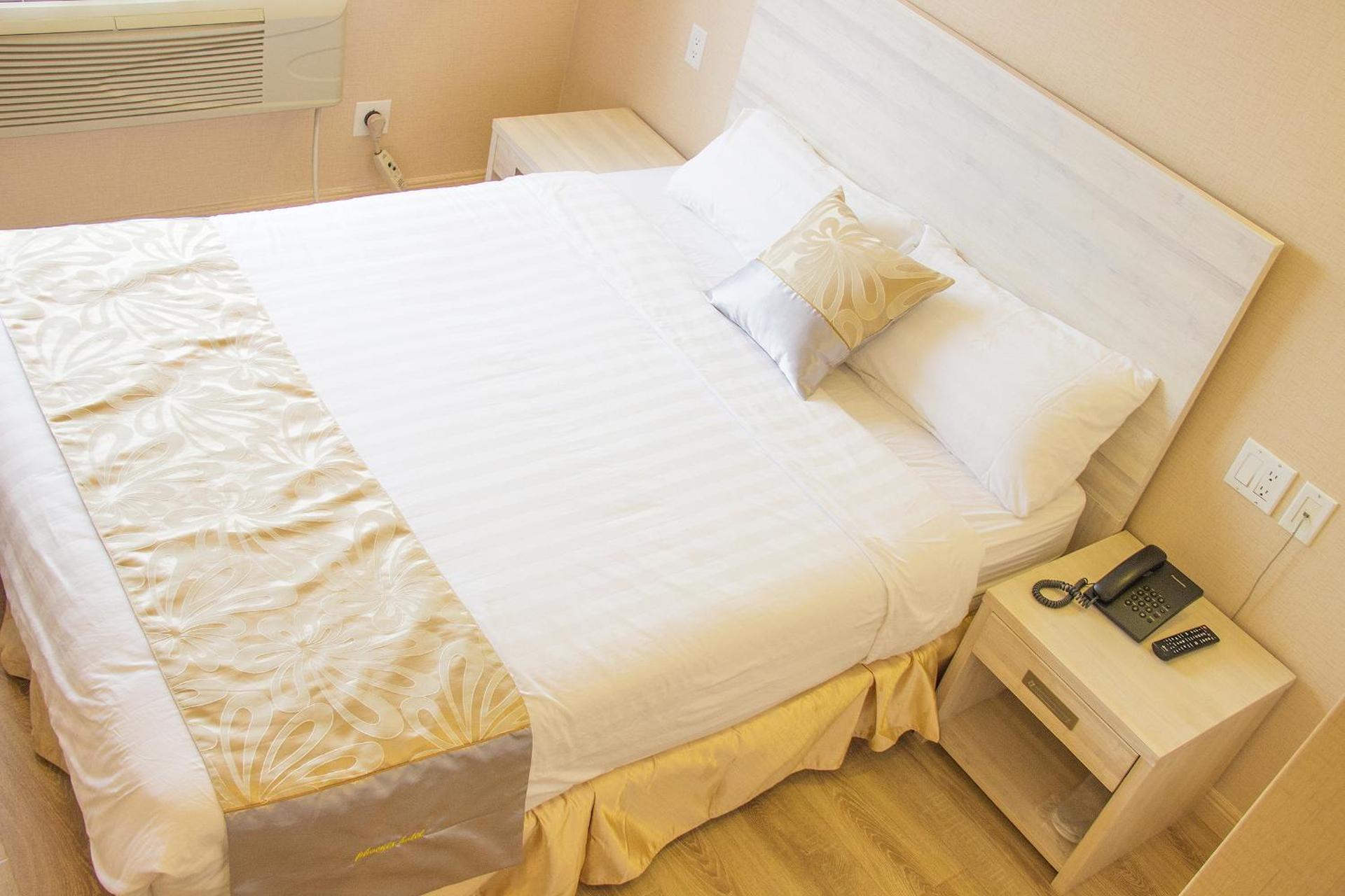 Phoenix Hotel Brooklyn Sunset Park