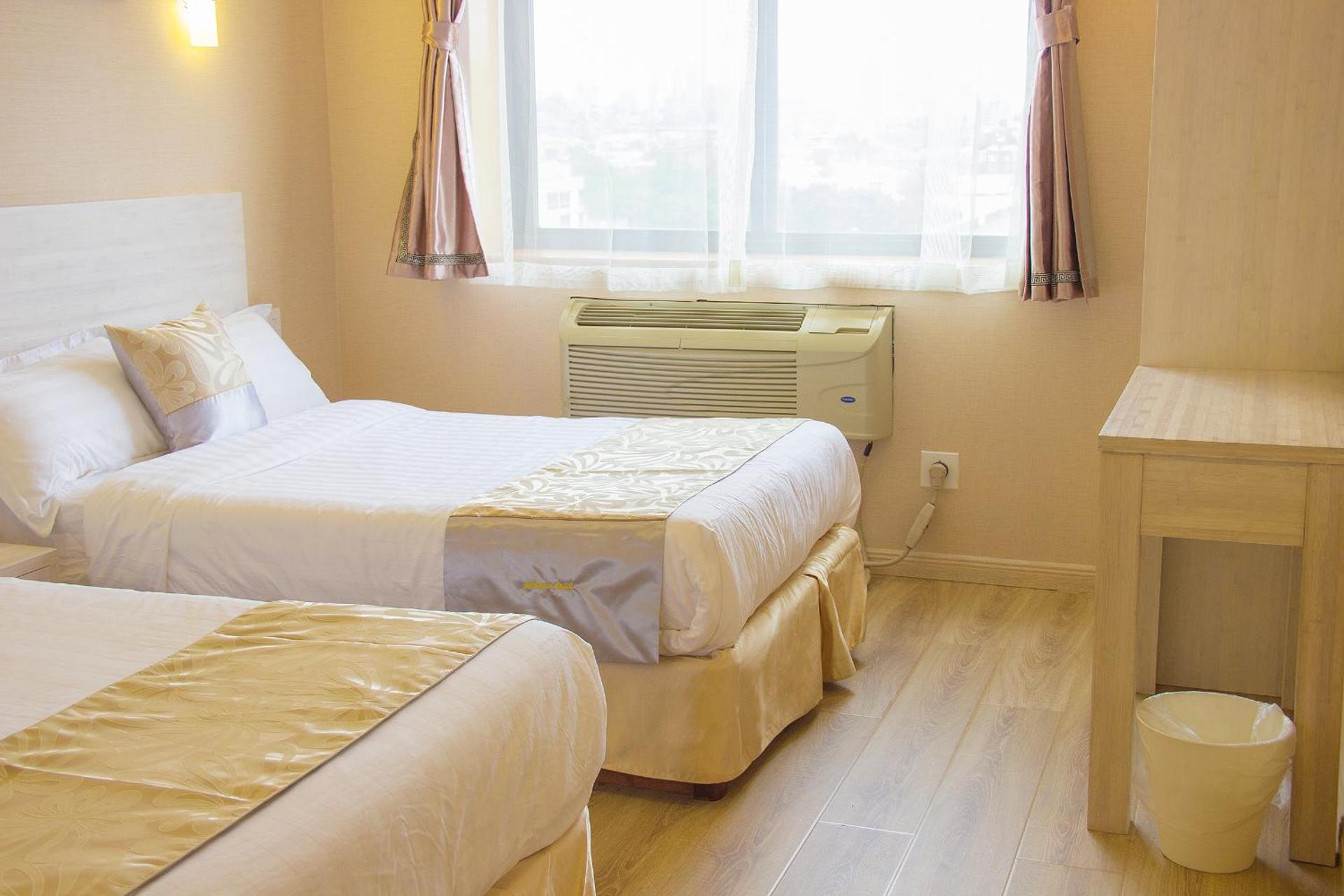 Phoenix Hotel Brooklyn Sunset Park