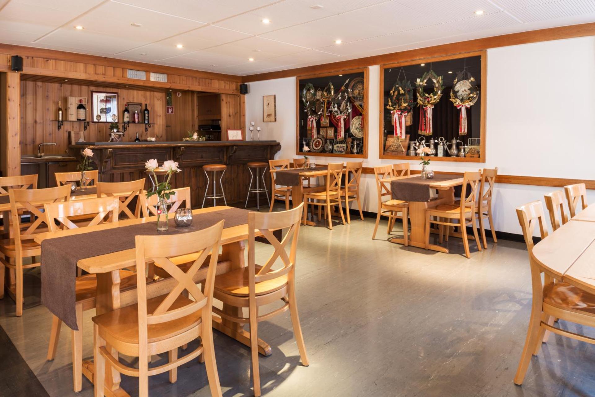 Restaurant/places to eat