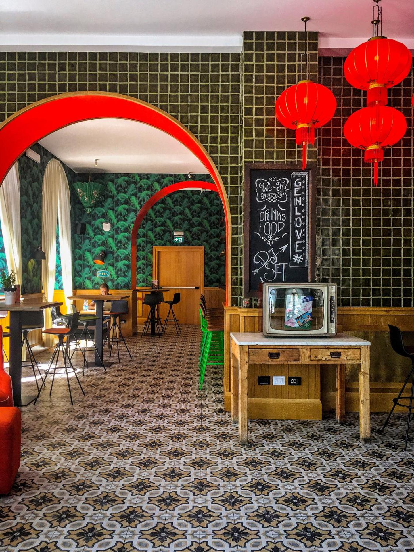 Restaurant/places to eat