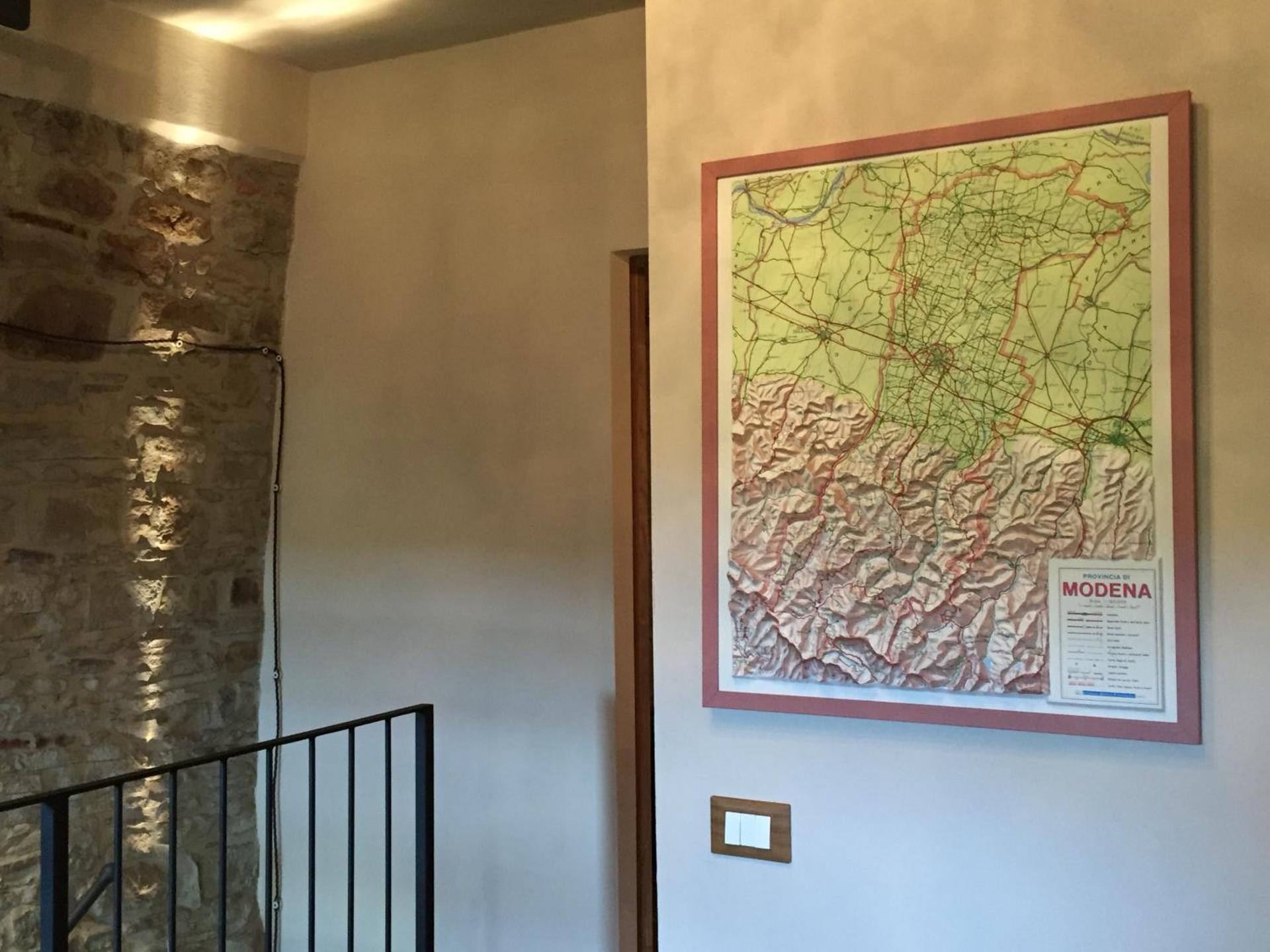 Castello di Brandola