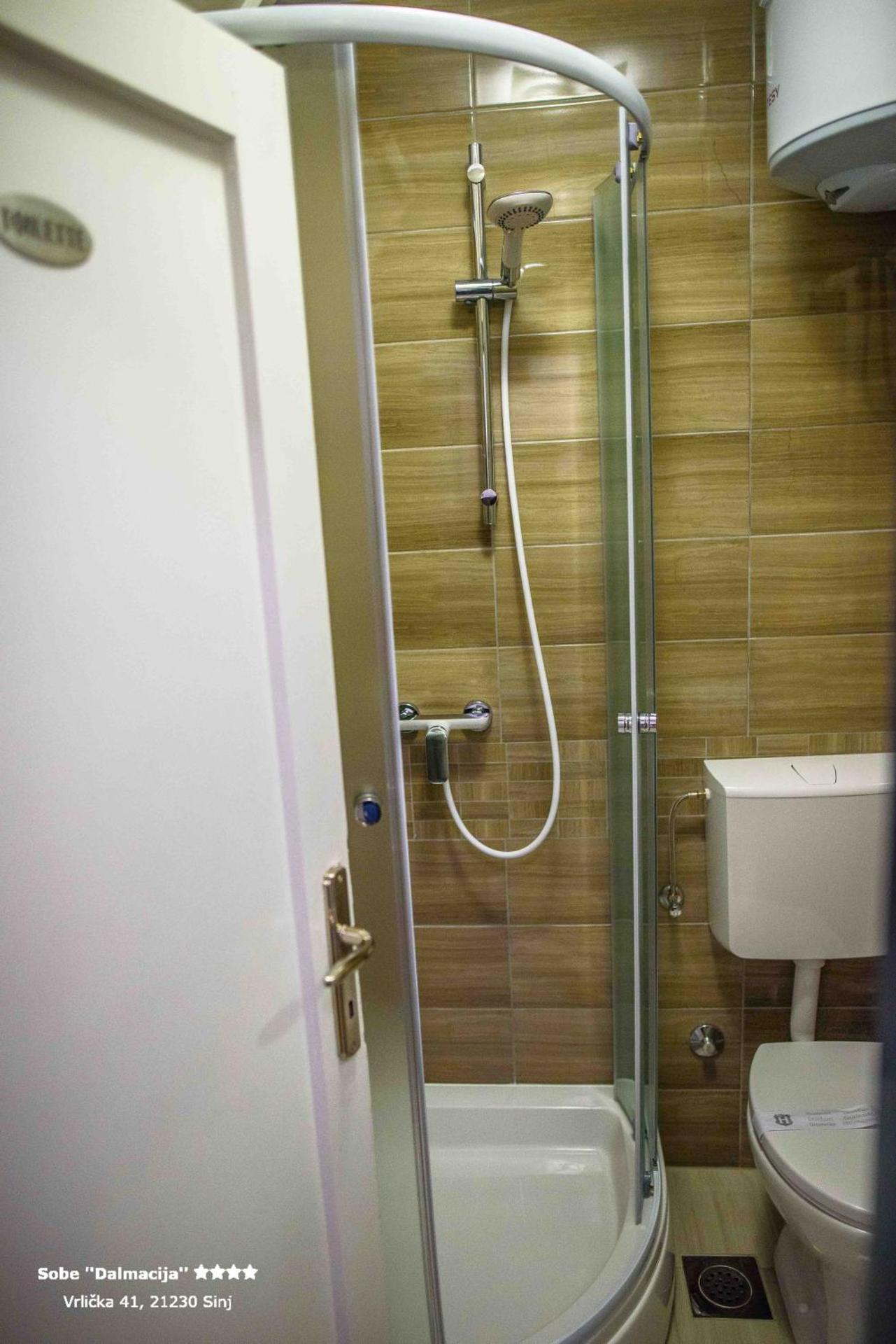 Apartment/Room ''Dalmacija'' SINJ