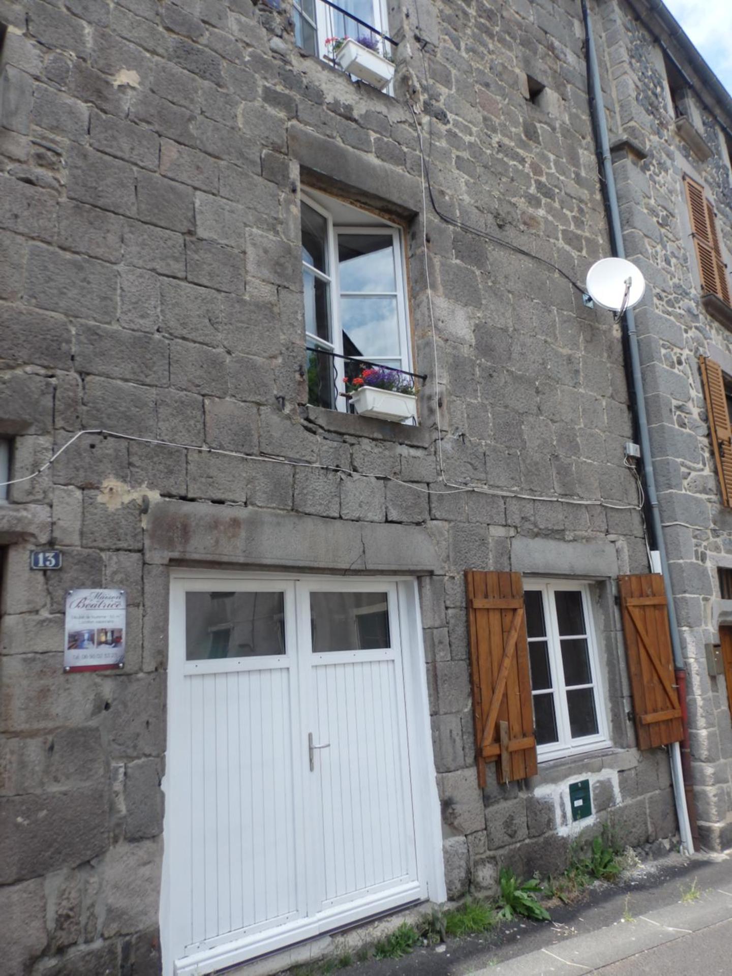 Property logo or sign