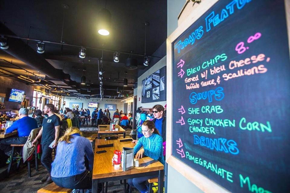 Restaurant/places to eat