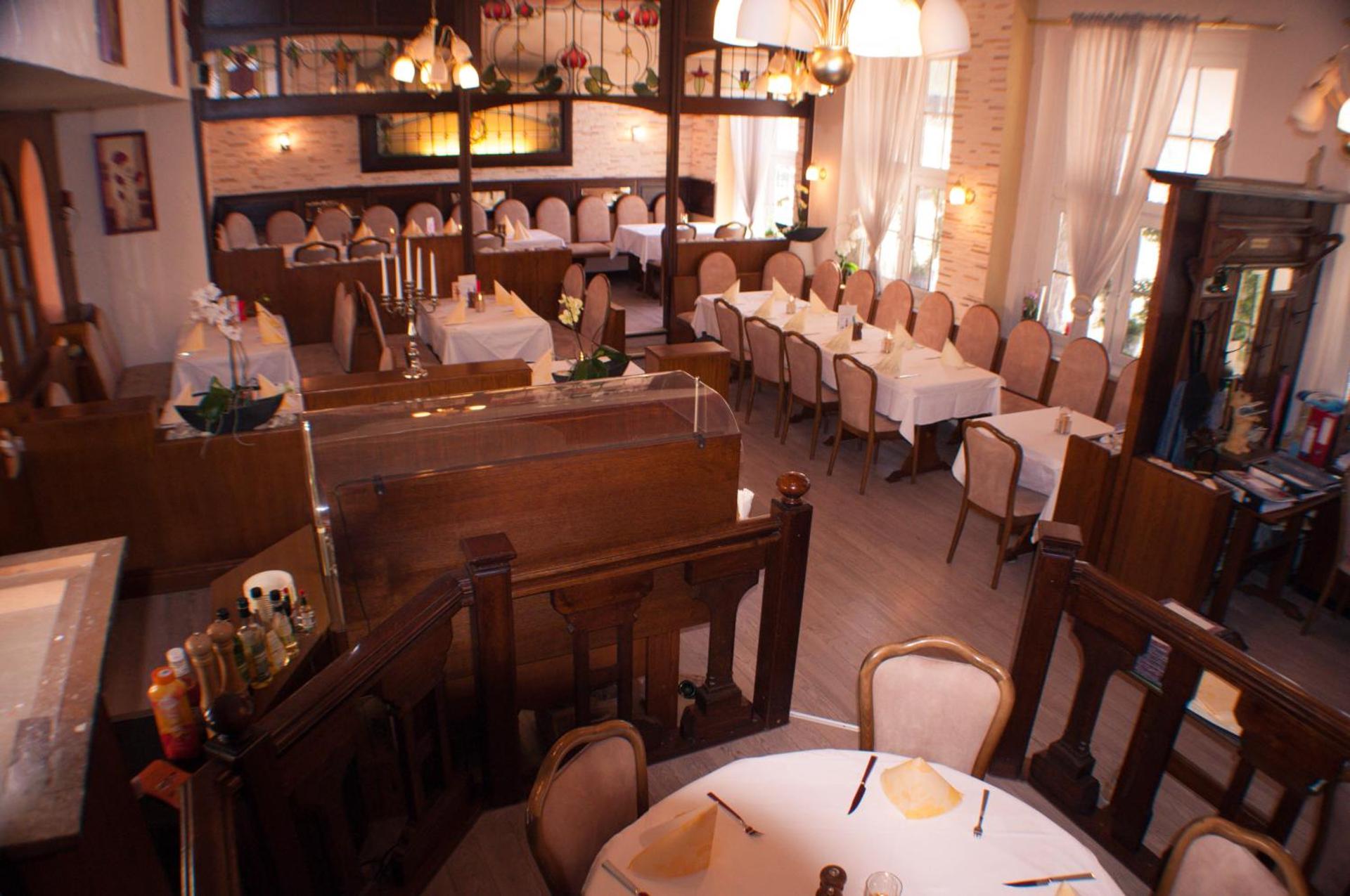 Restaurant/places to eat