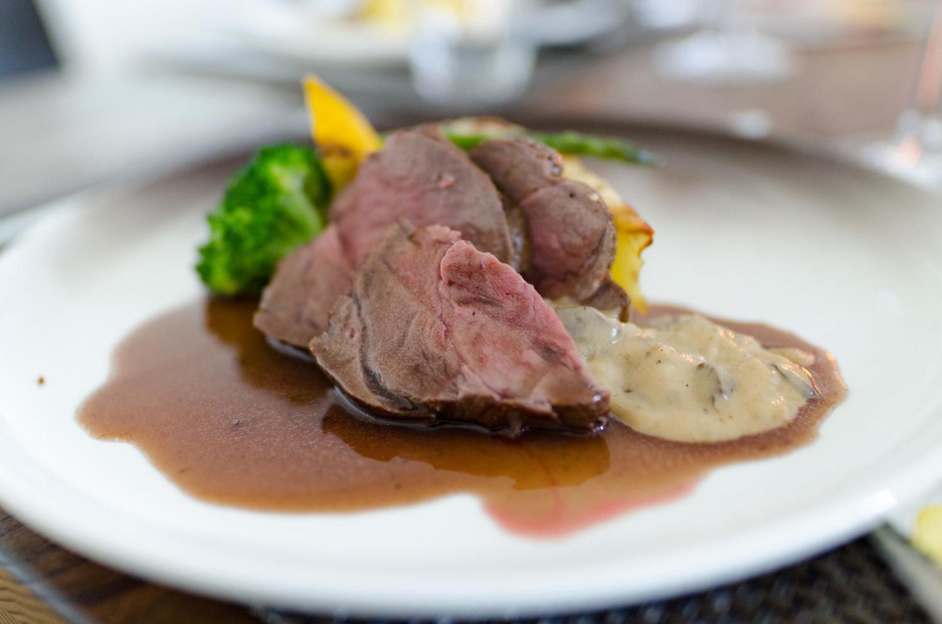 Restaurant/places to eat