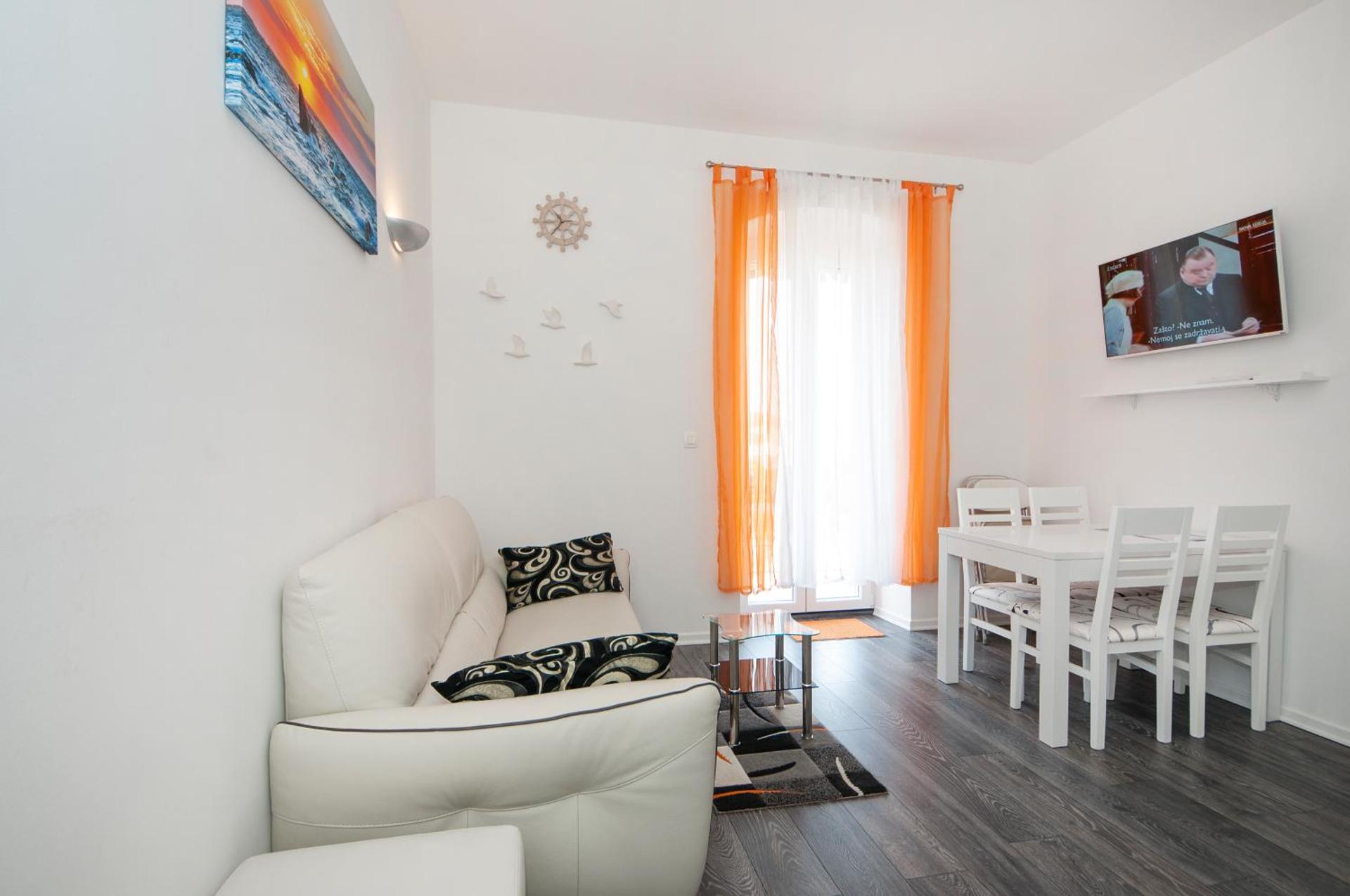 Apartments Mihaela