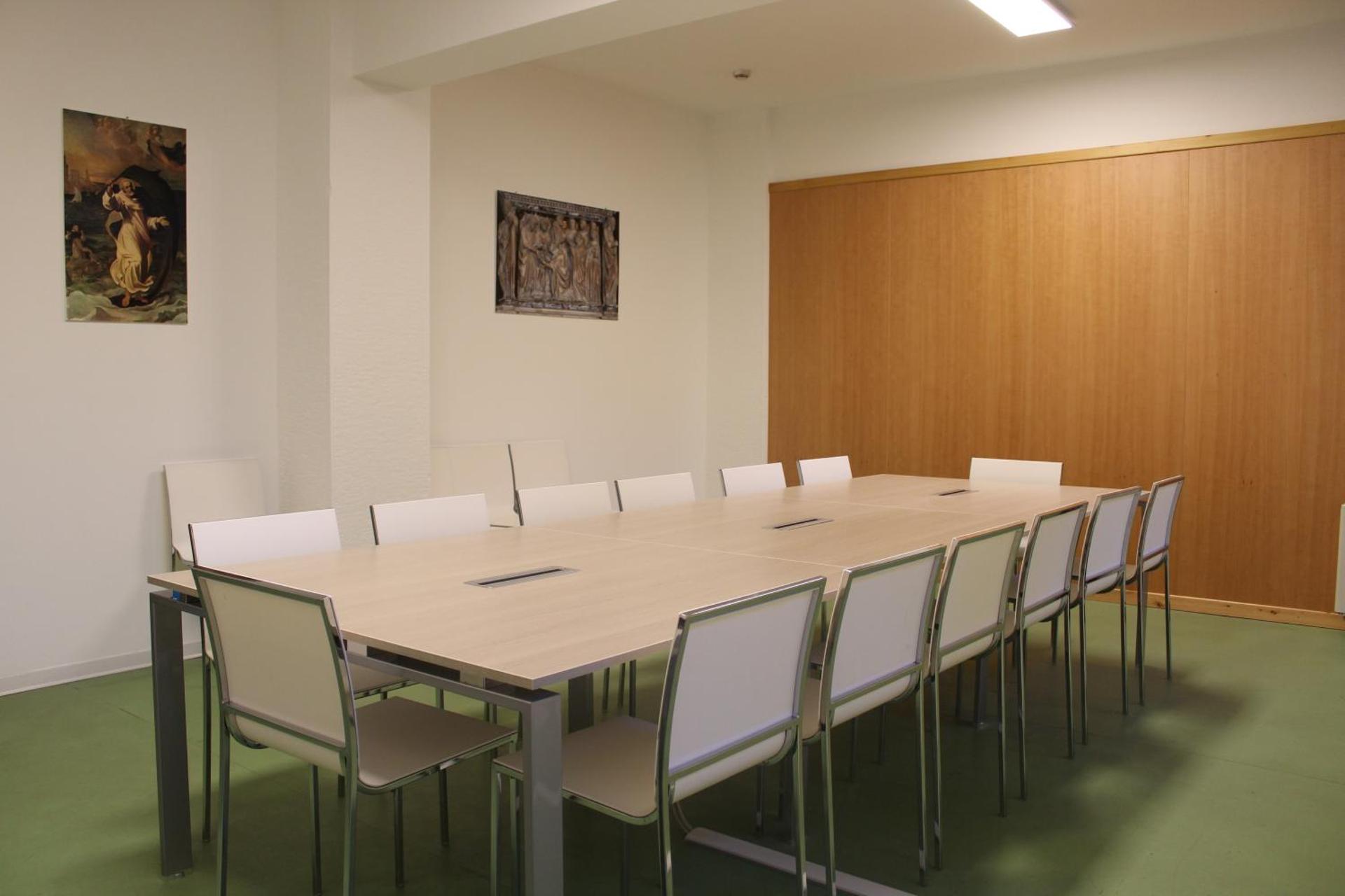 Meeting/conference room