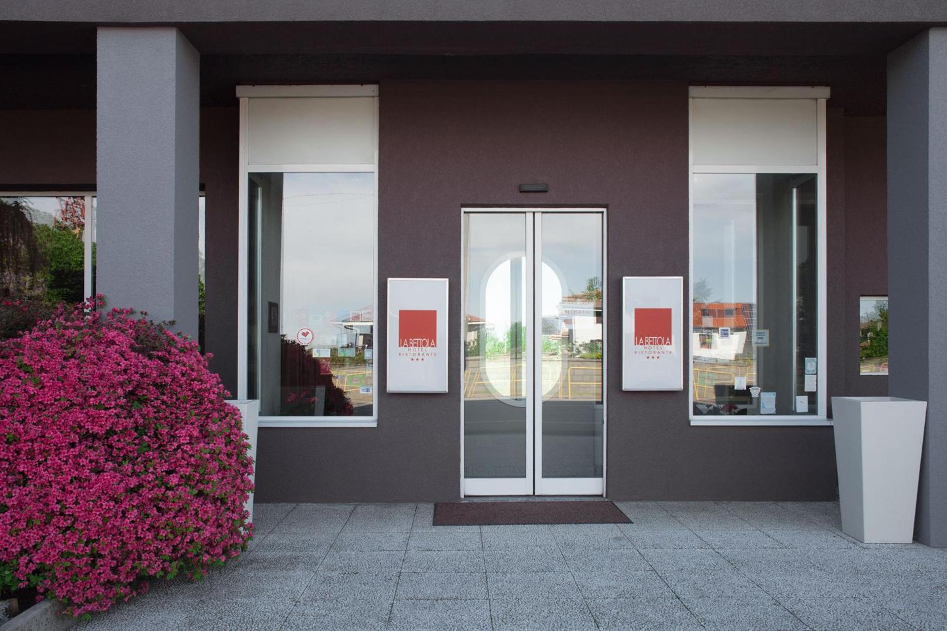 Property logo or sign