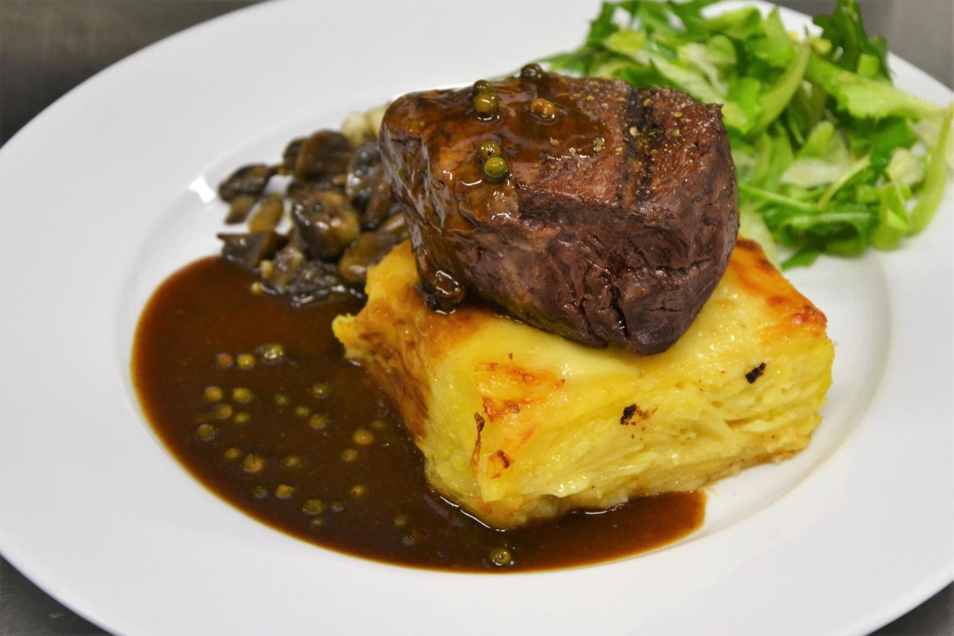 Restaurant/places to eat