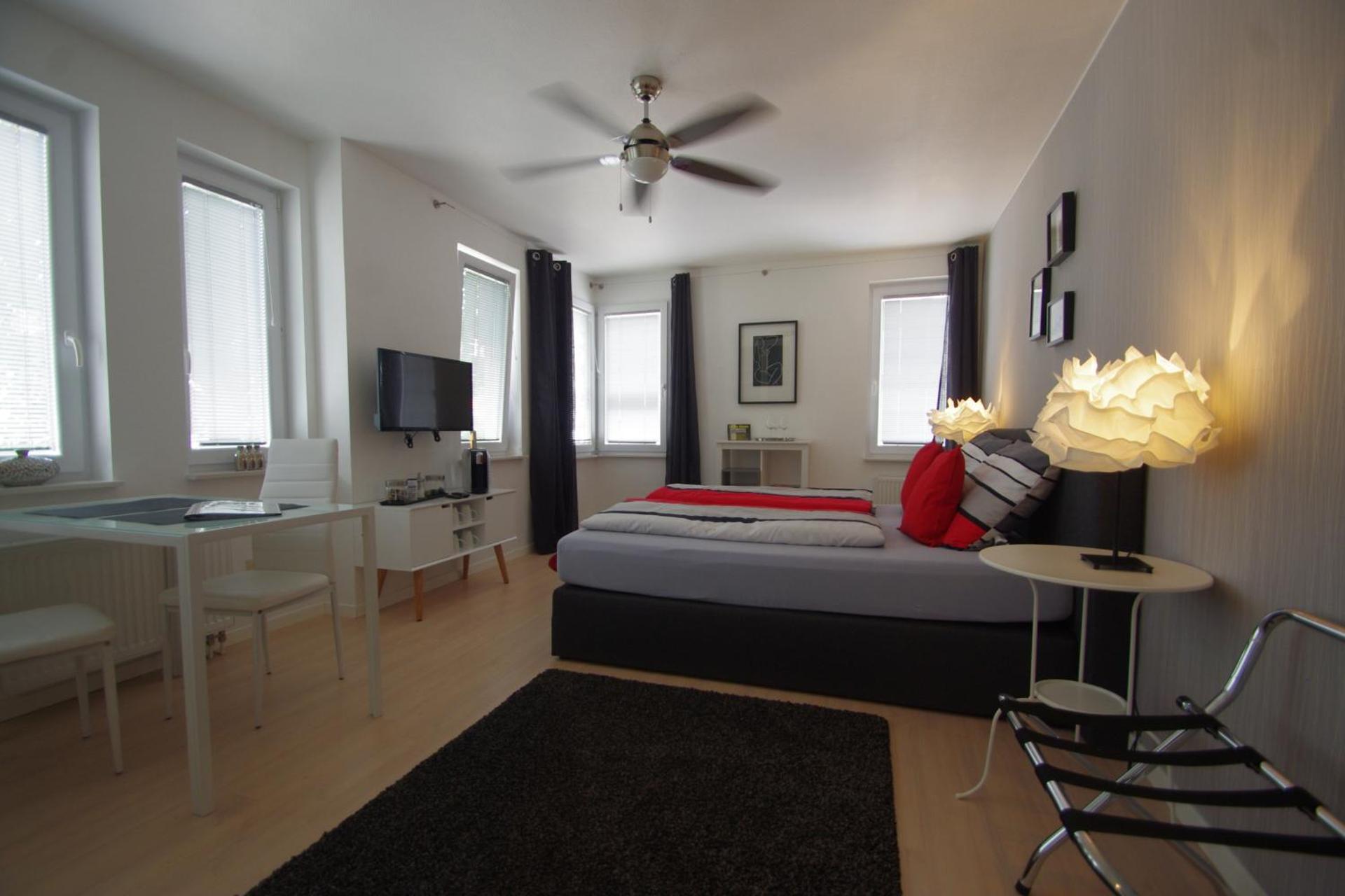 Photo of the whole room