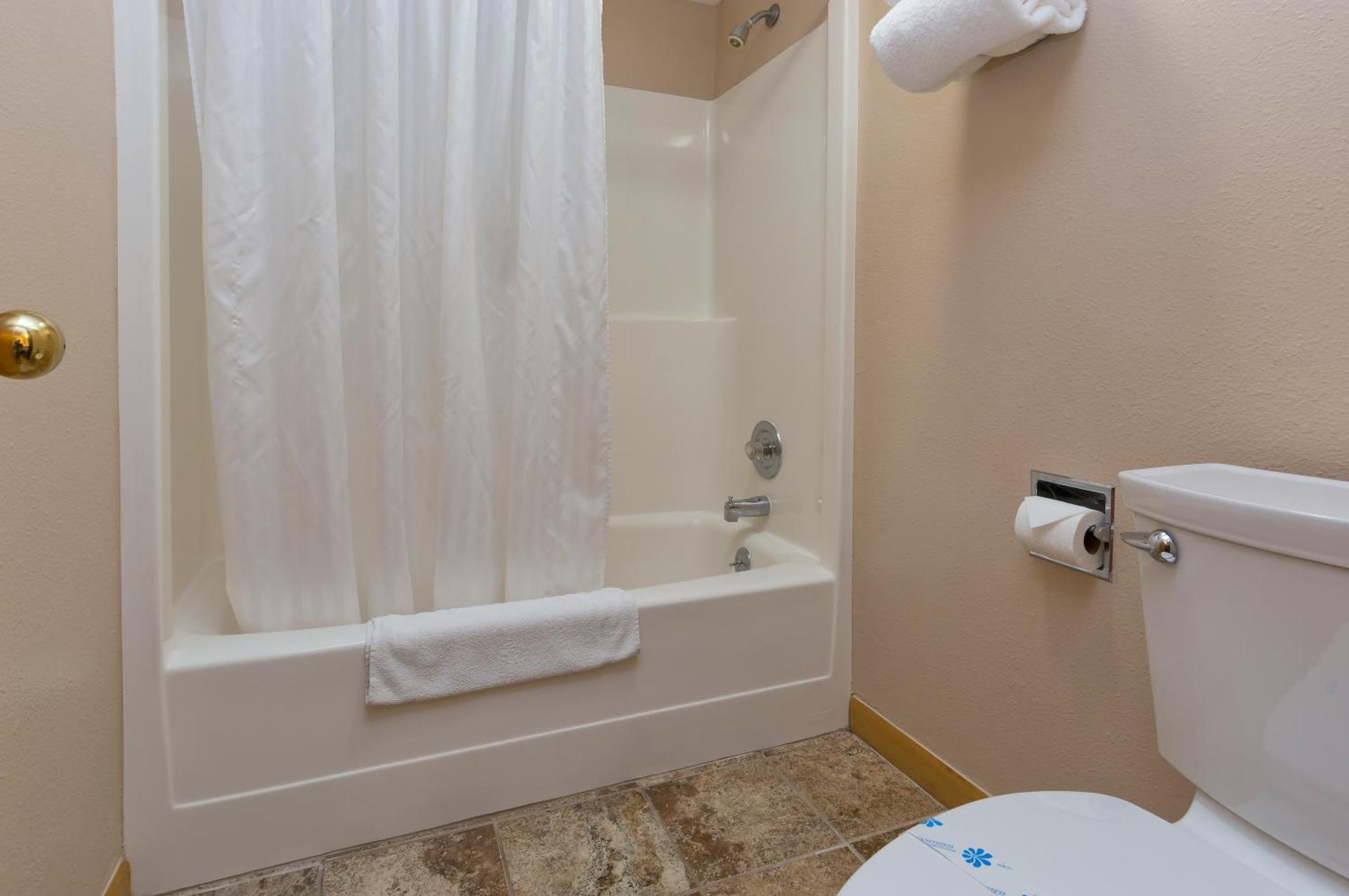 Standard Queen Room with Two Queen Beds