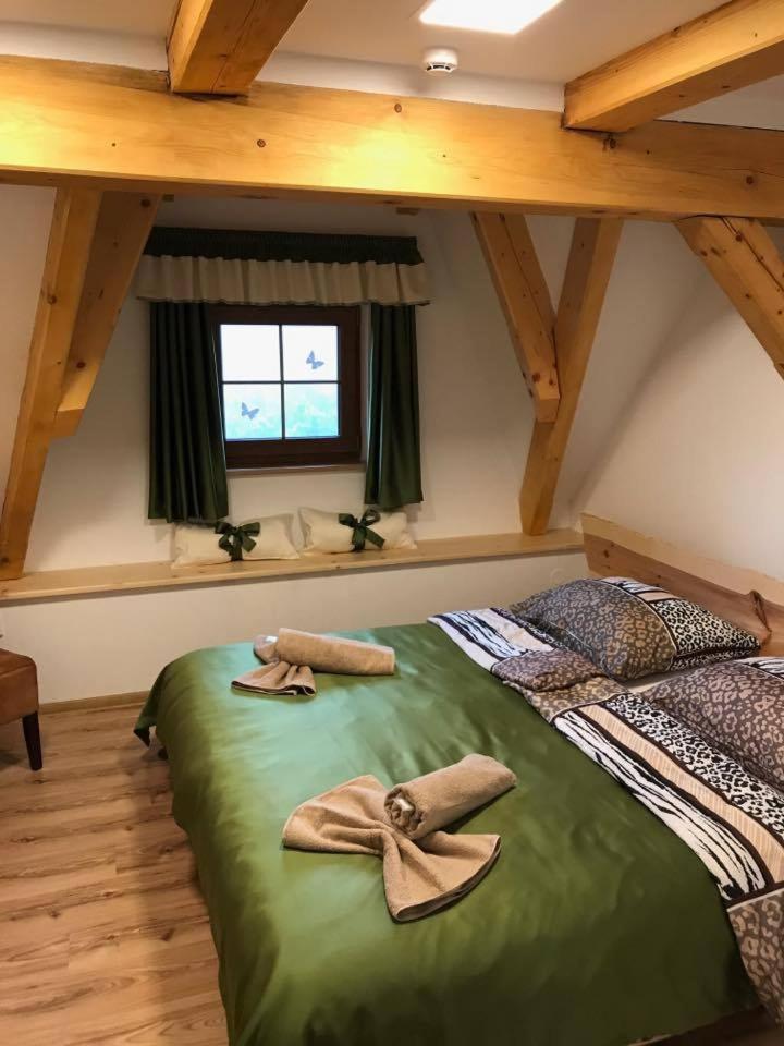 Double or Twin Room with Bathroom