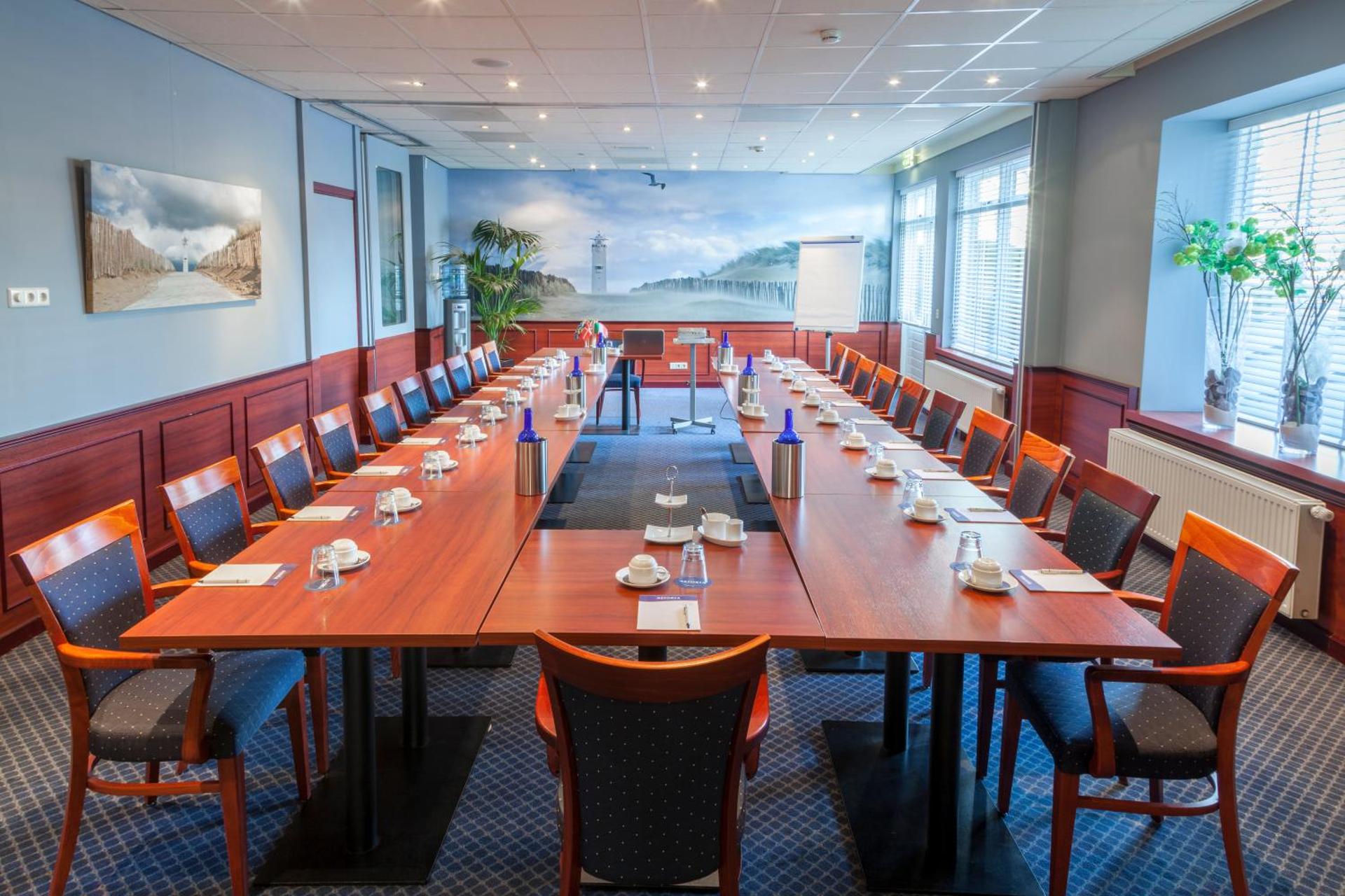 Meeting/conference room