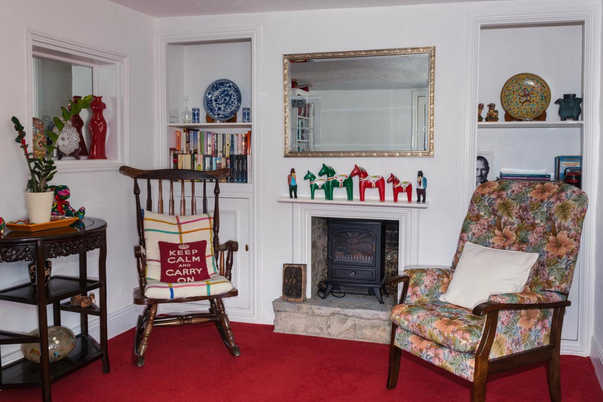 Communal lounge/ TV room