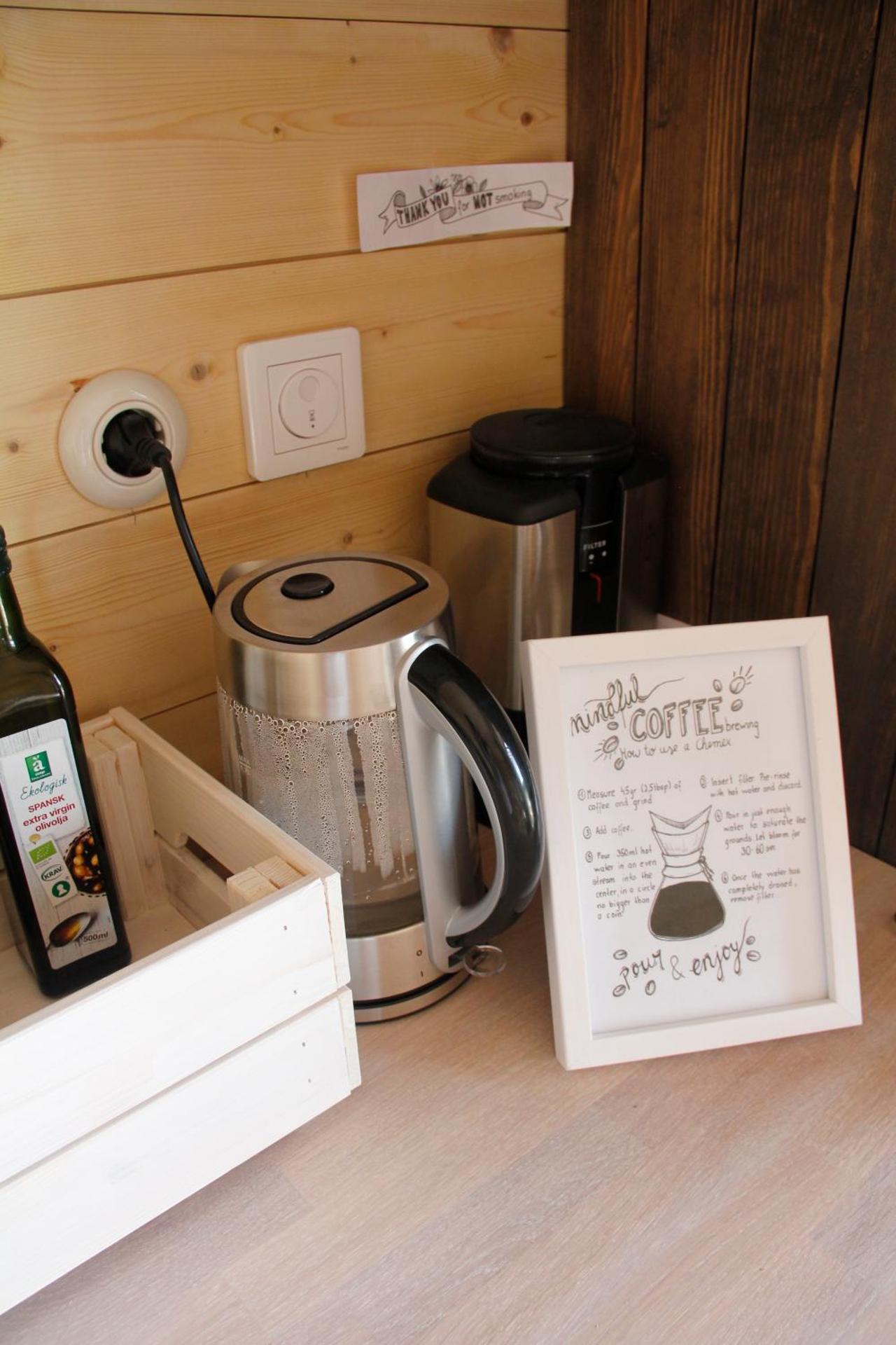 Coffee/tea facilities