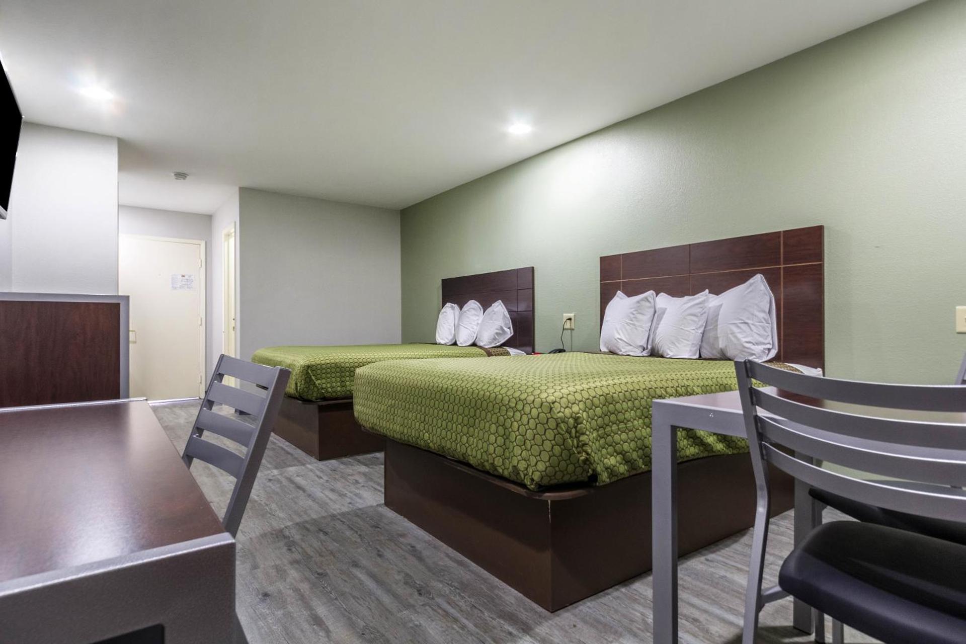 Scottish Inn and Suites Tomball