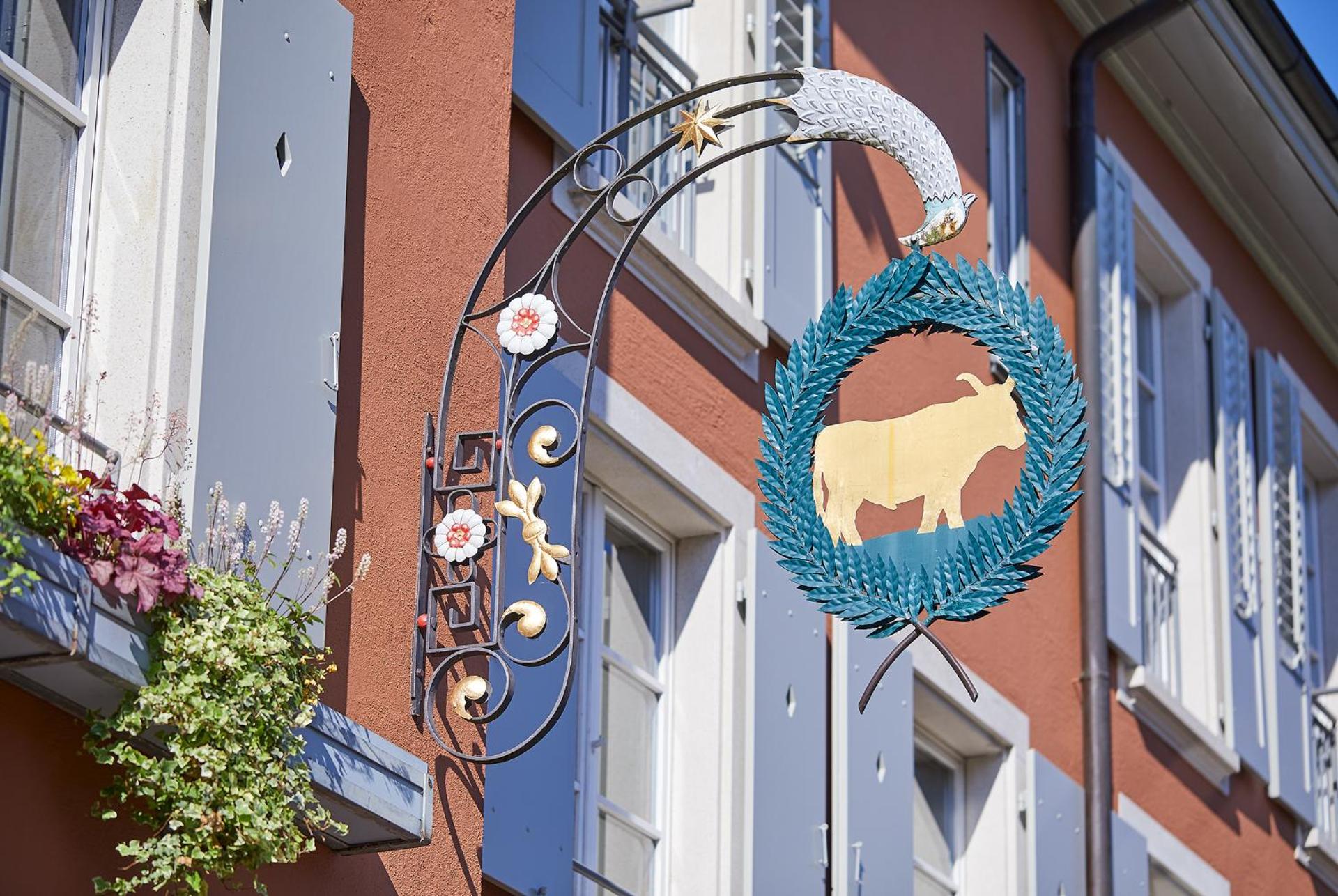 Property logo or sign