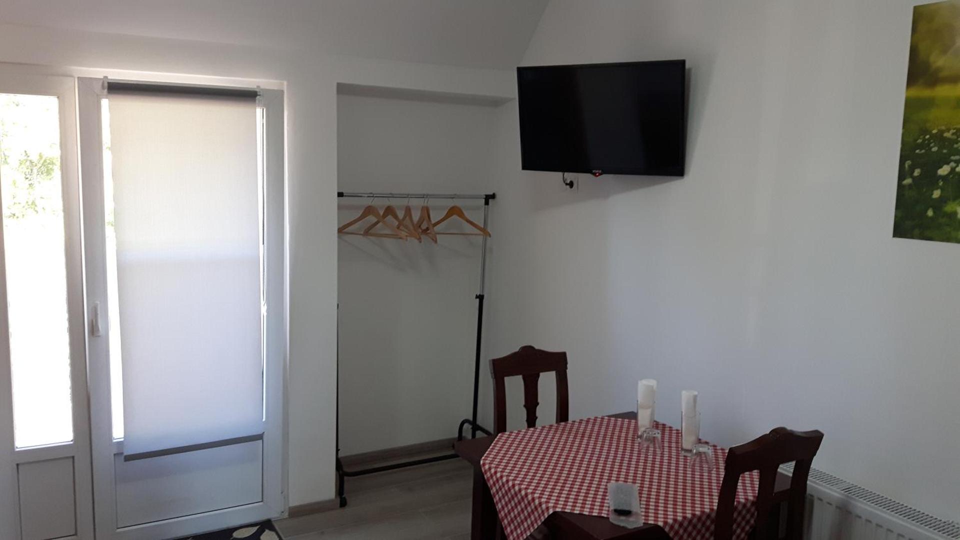 RESTORAN PRENOĆIŠTE CROATIA TURIST