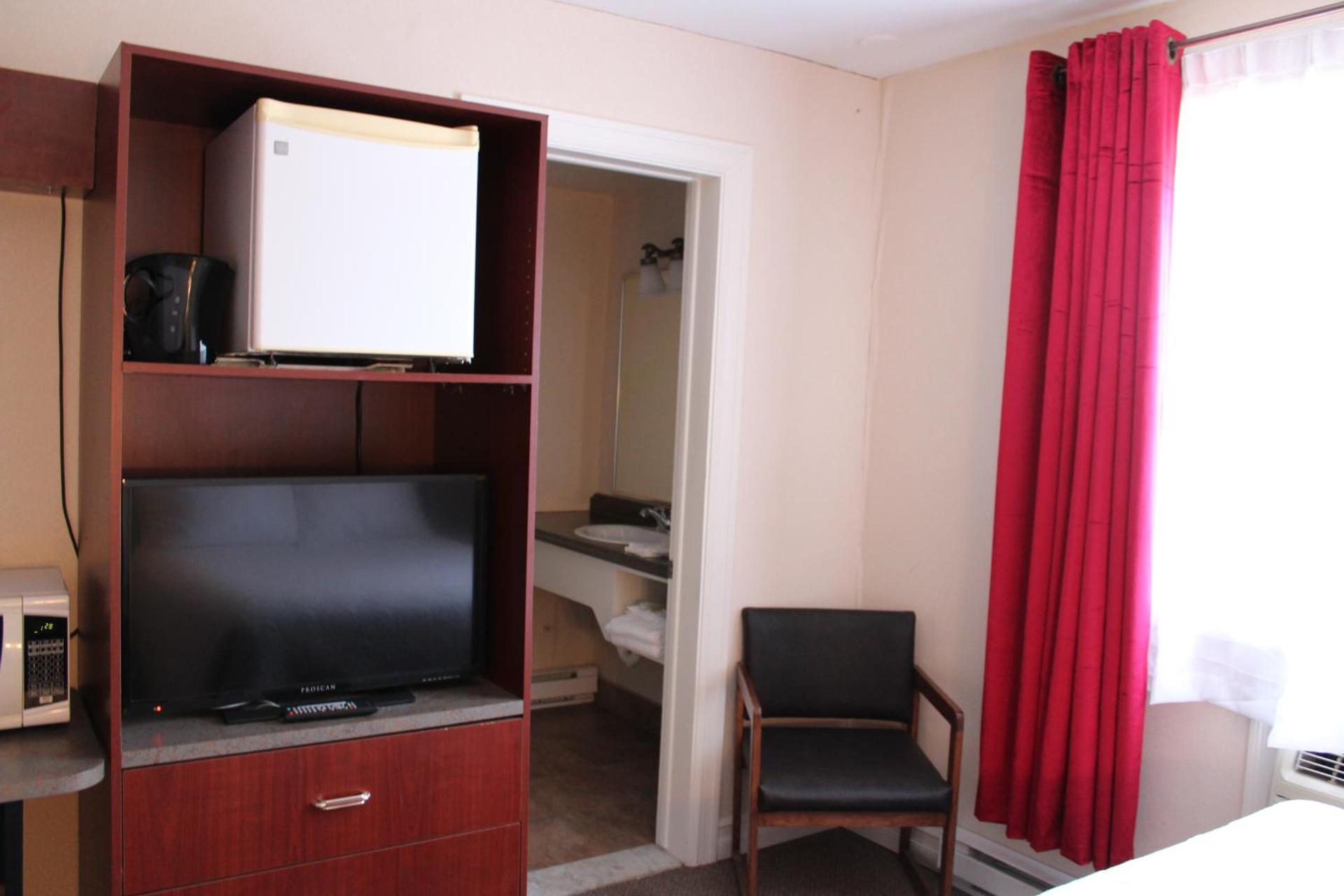 Motel Capri & Suites