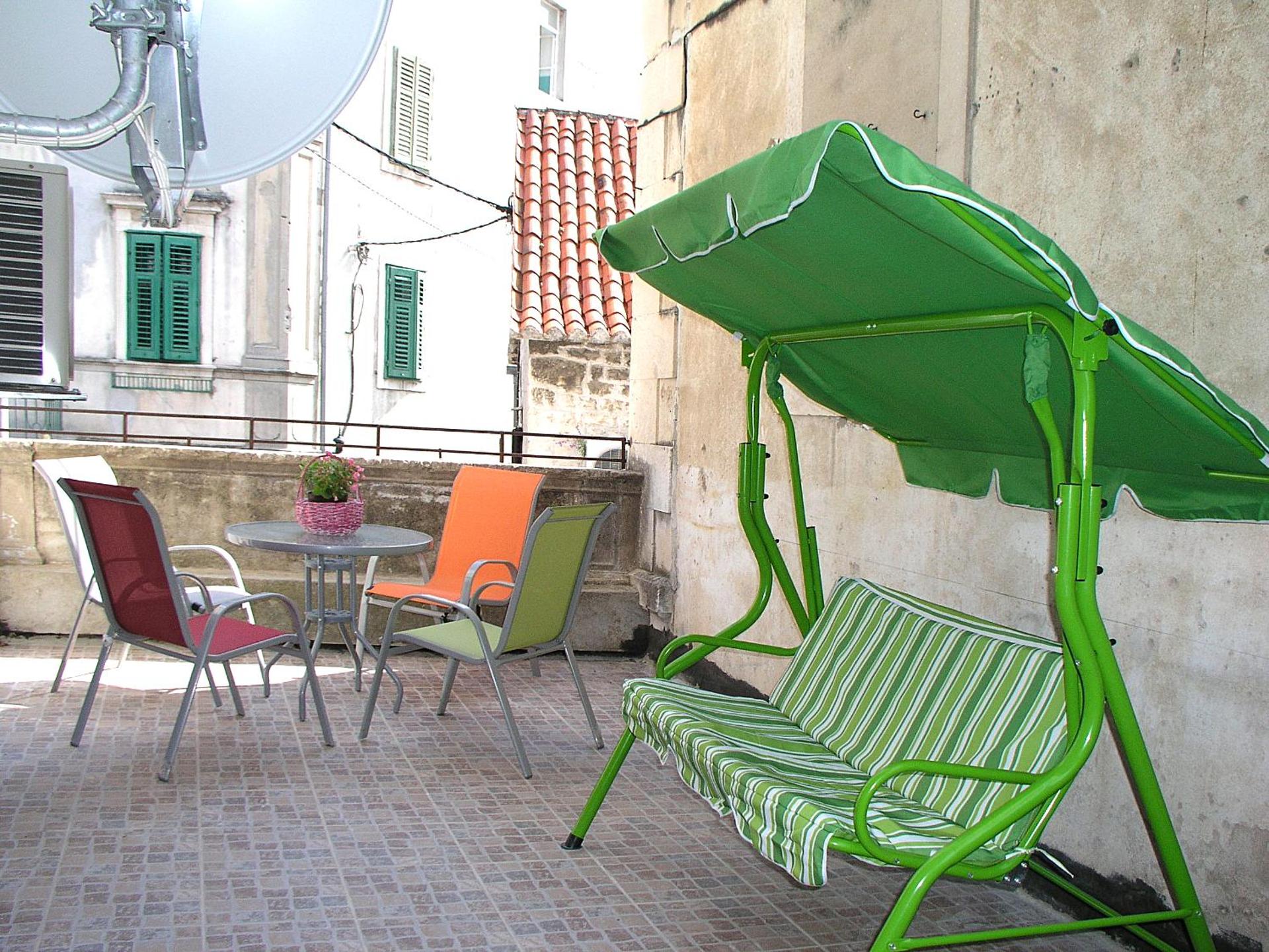 Apartmani KLARA i GRACIA