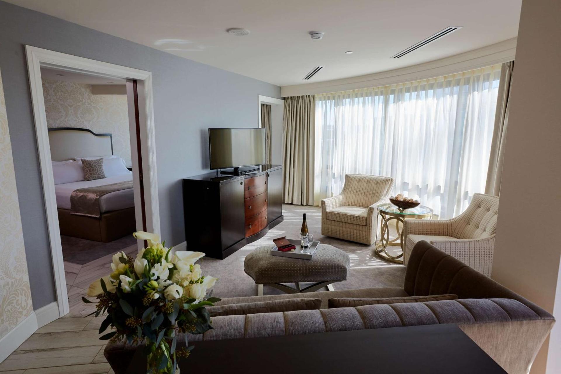 Communal lounge/ TV room