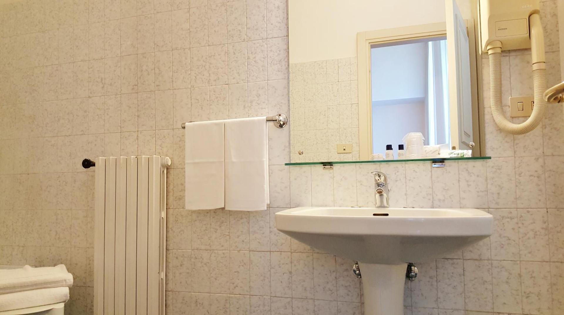 Basic Double or Twin Room