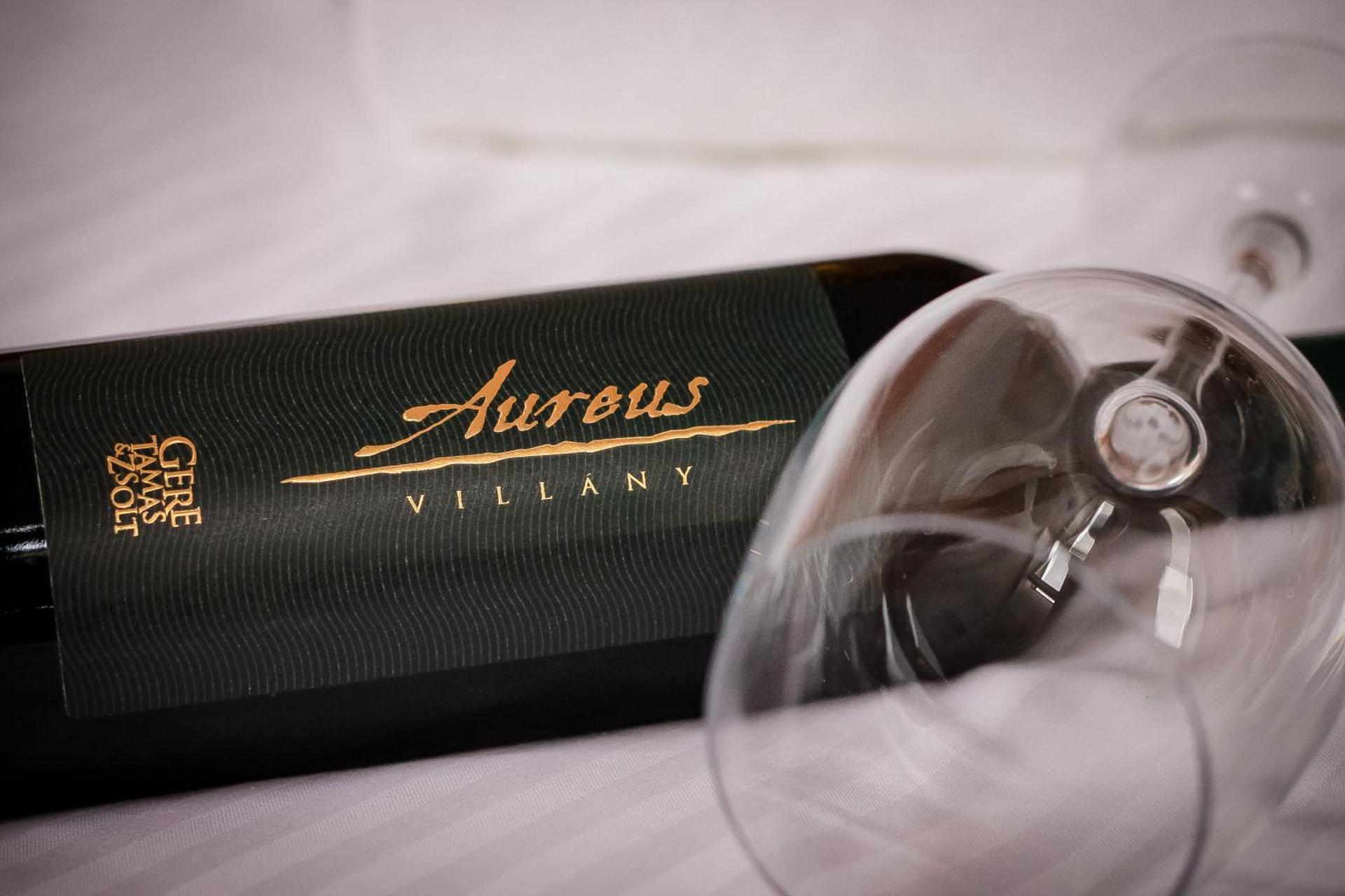 Property logo or sign