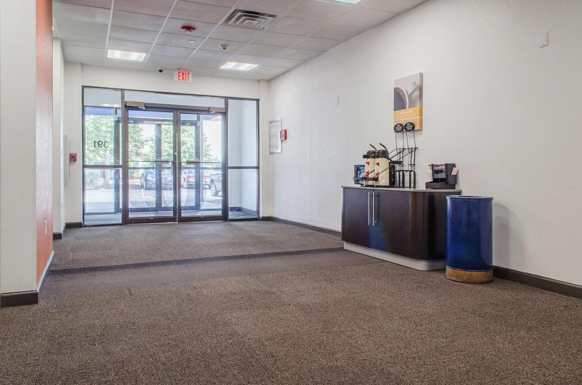 Coffee/tea facilities