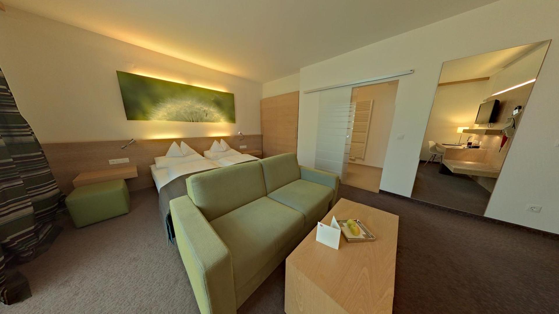 Photo of the whole room