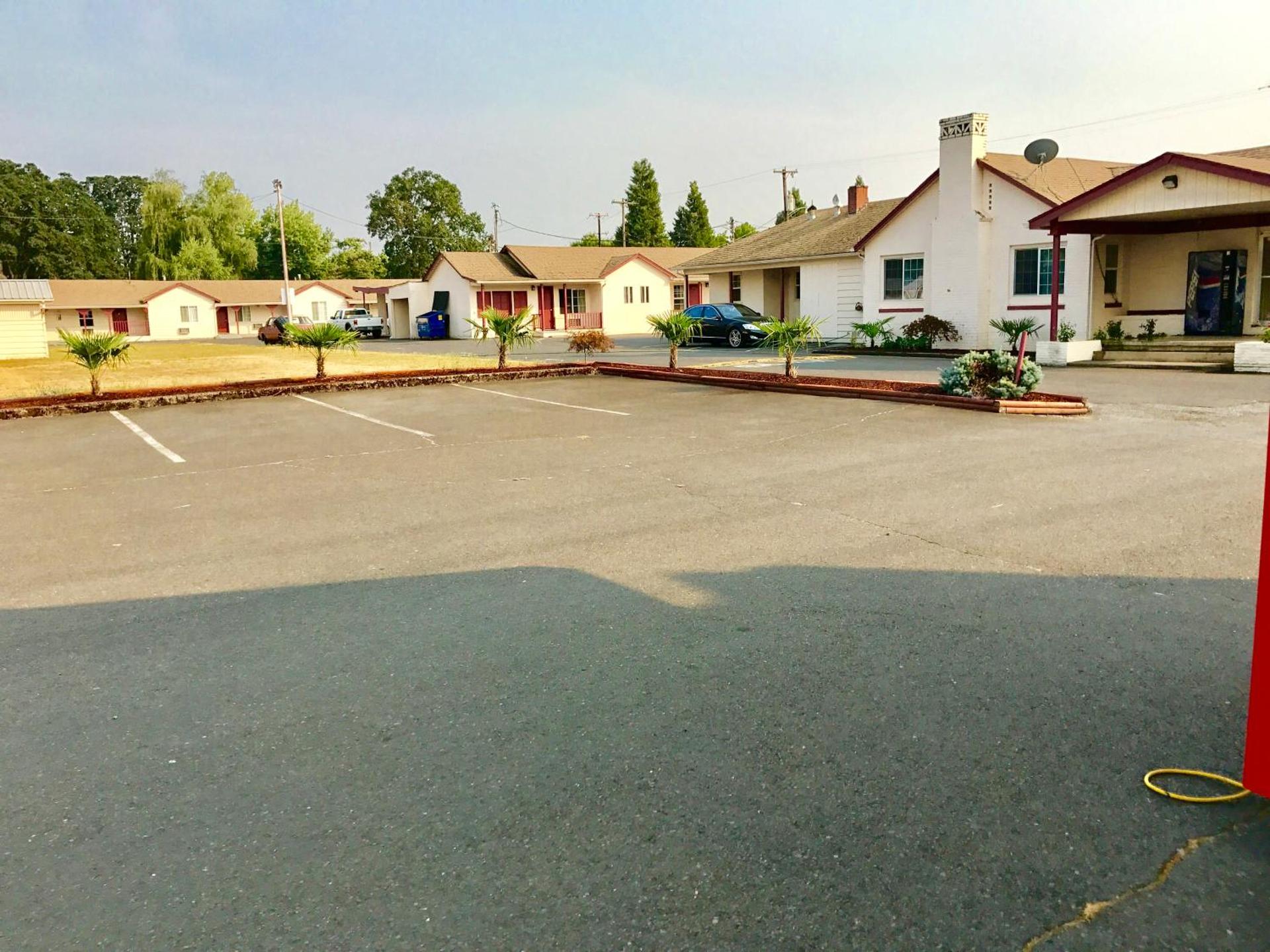 Travelers Inn Motel