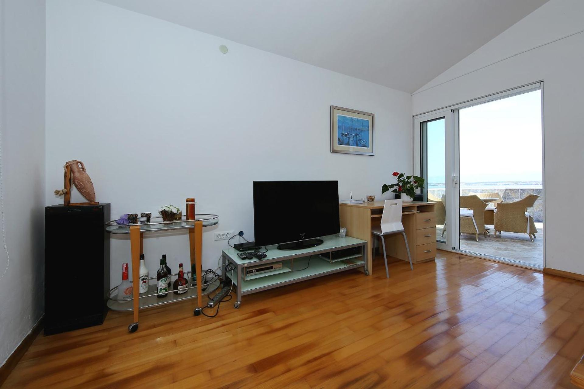 Punta Preko Apartments