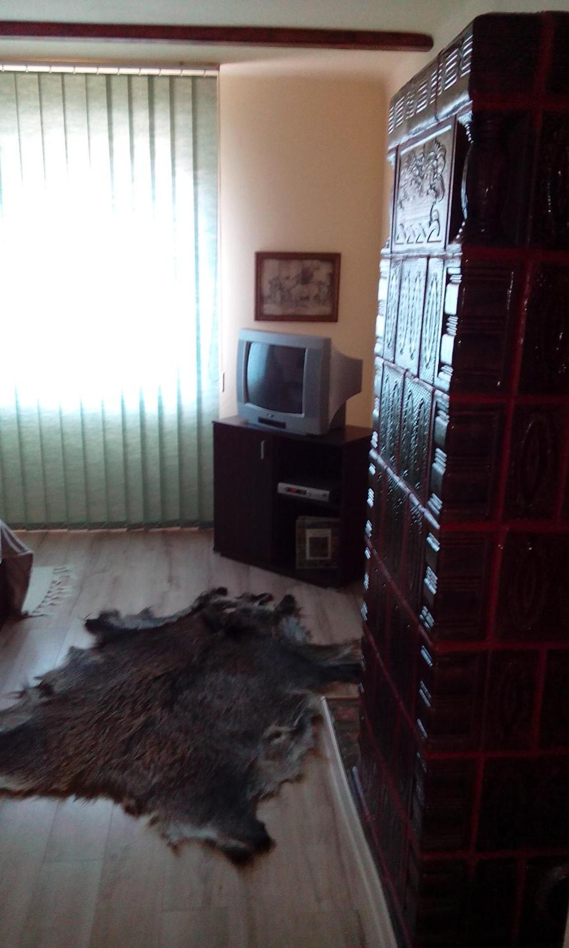 Standard Double Room with Shared Bathroom