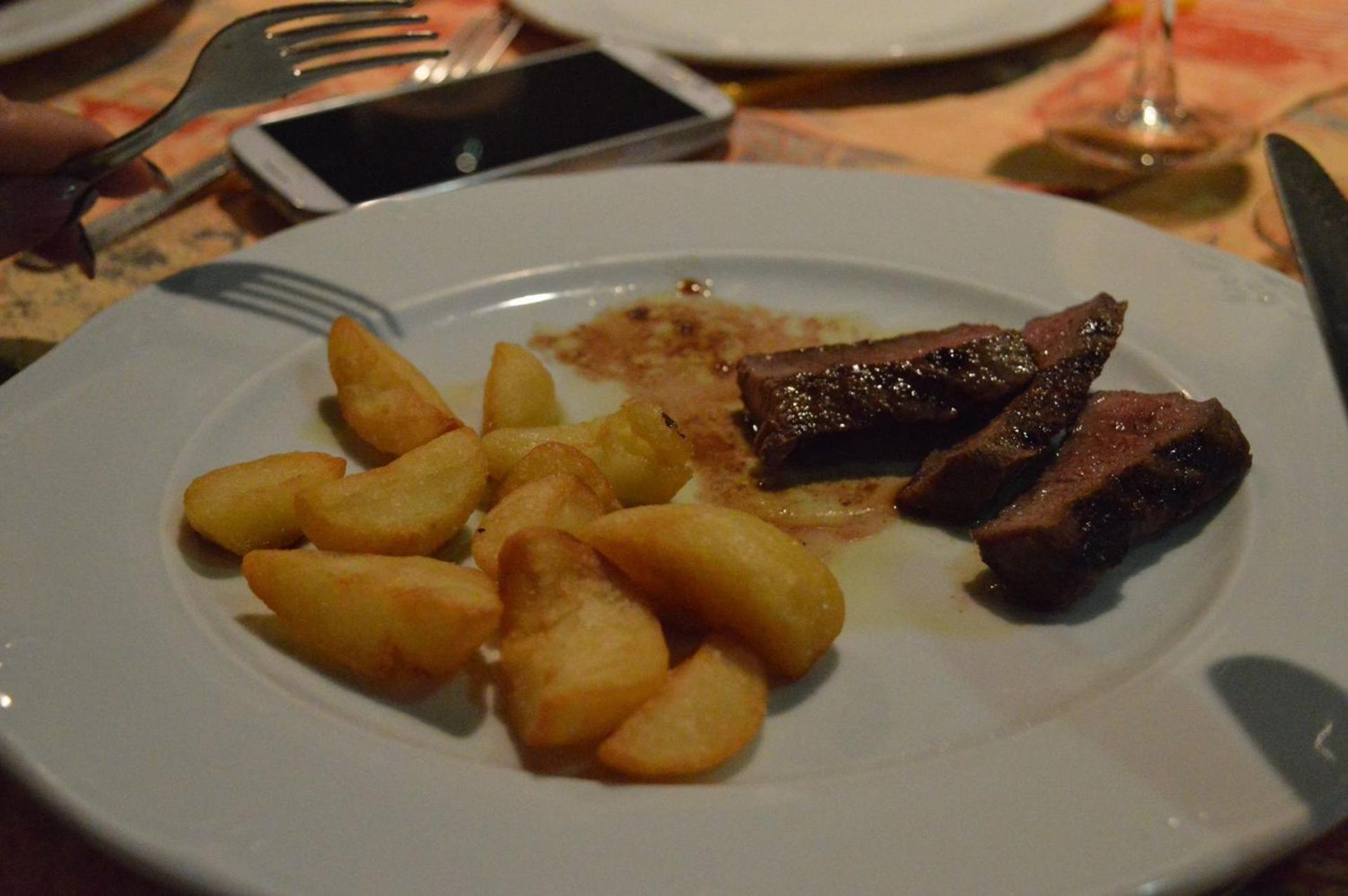 Restaurant/places to eat