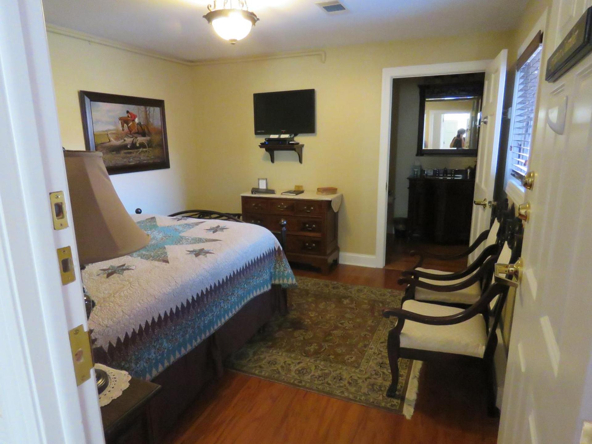 The Swope Manor Bed & Breakfast