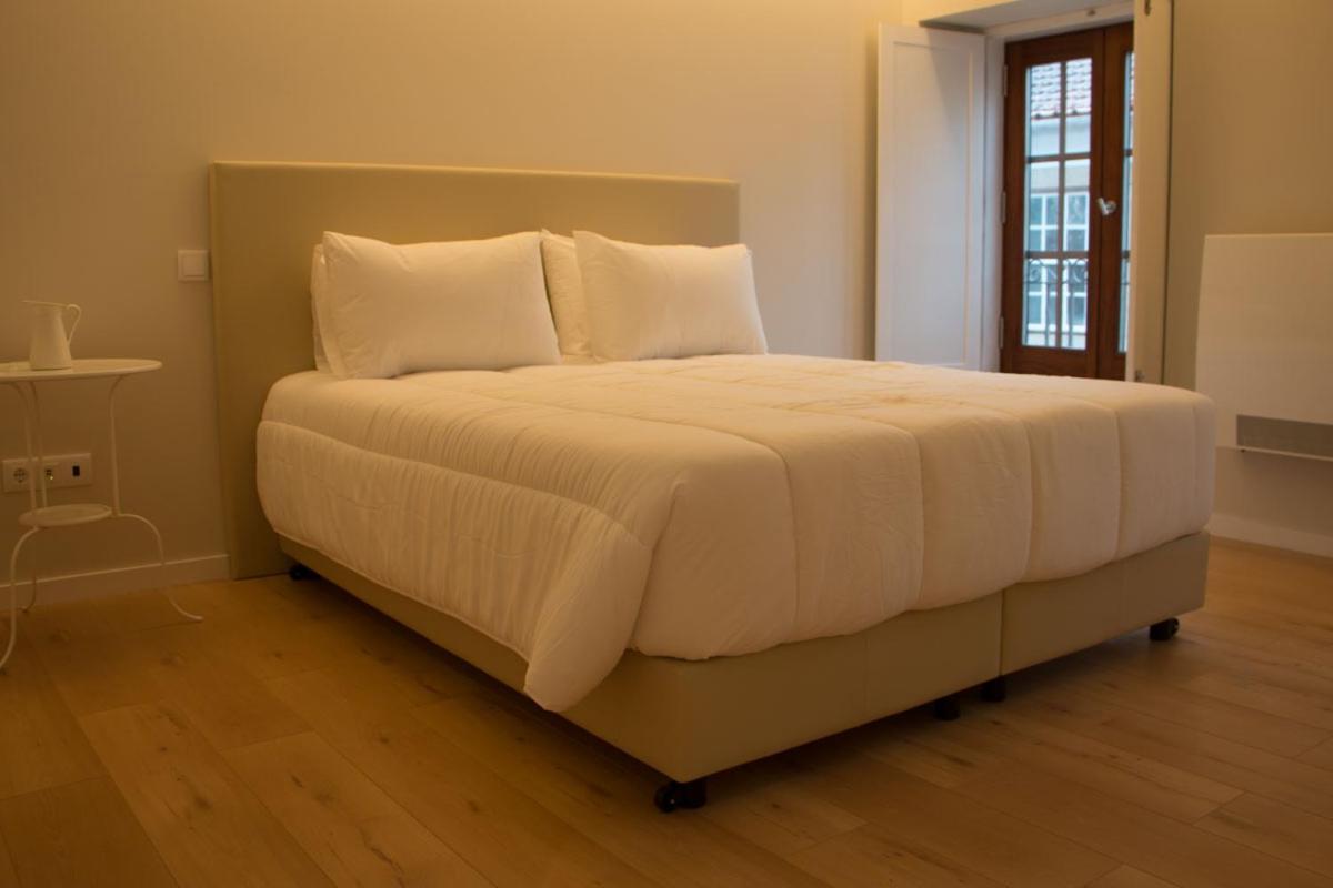 Feira Hostel & Suites