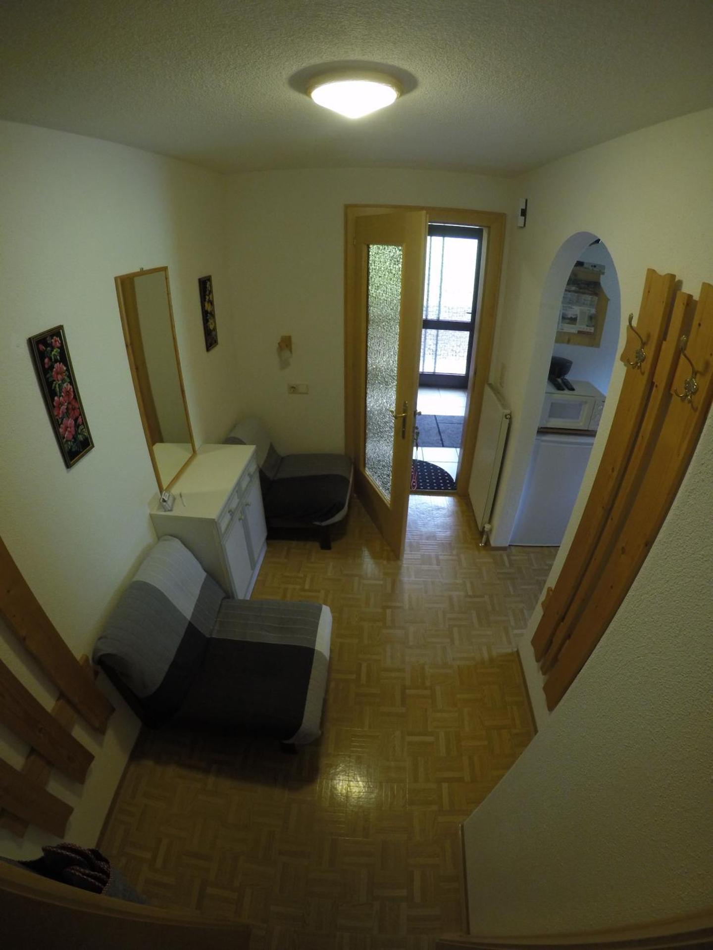 Apartment with Mountain View