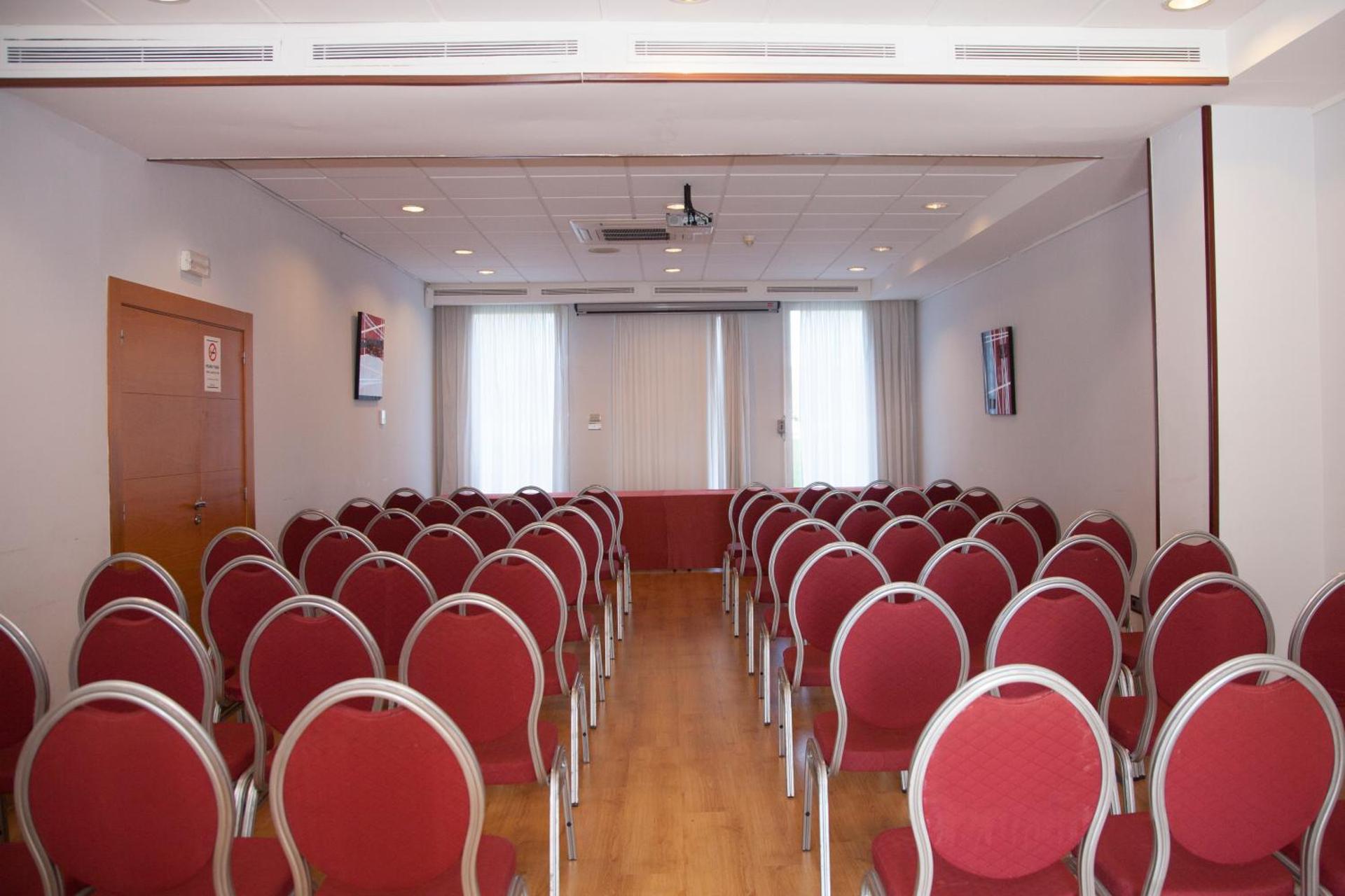 Meeting/conference room