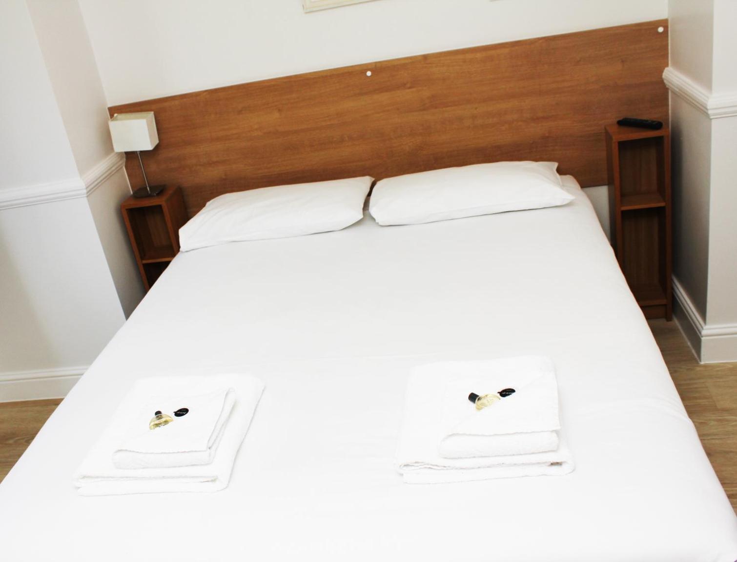 Small Double or Twin Room