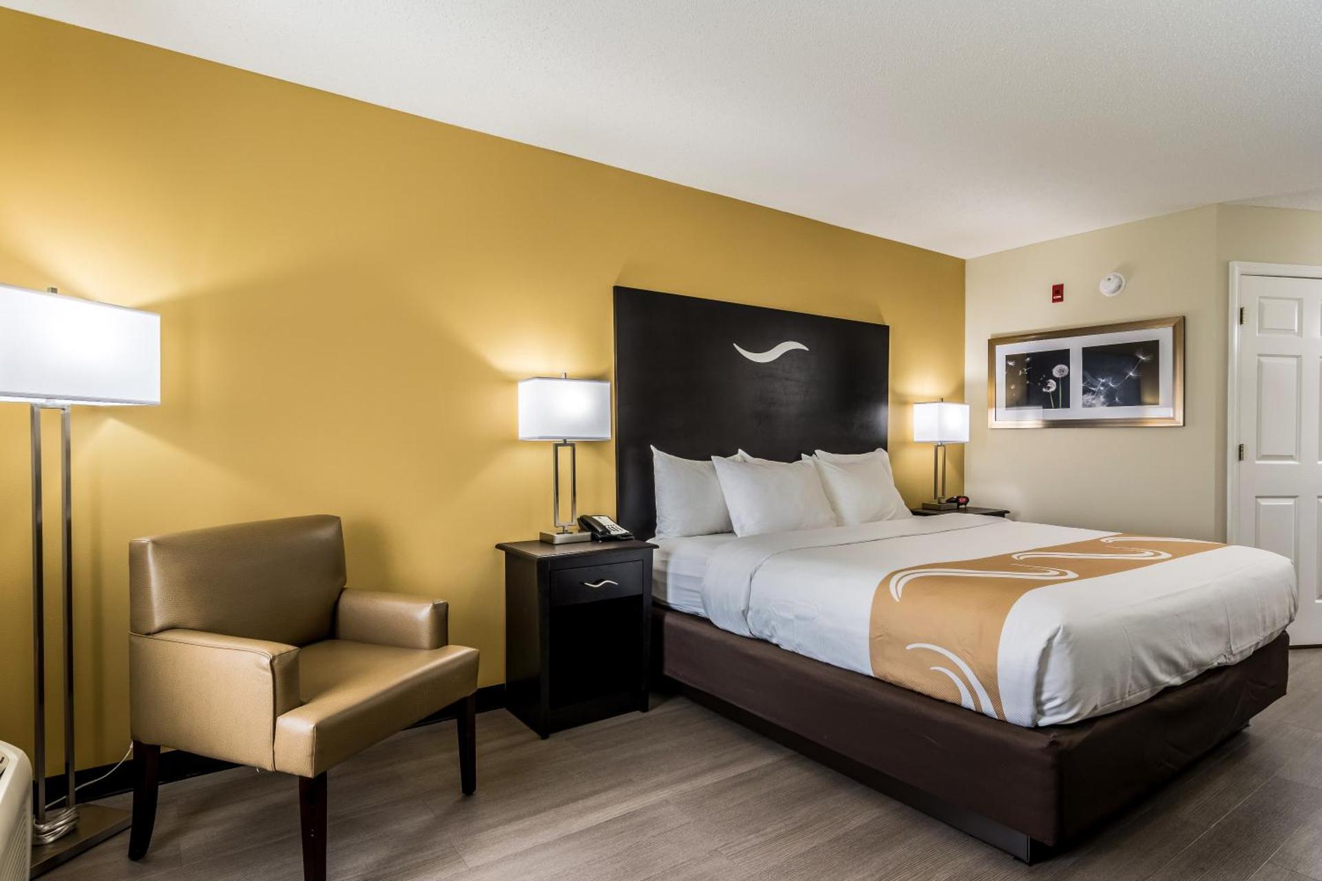 King Room - Non-Smoking