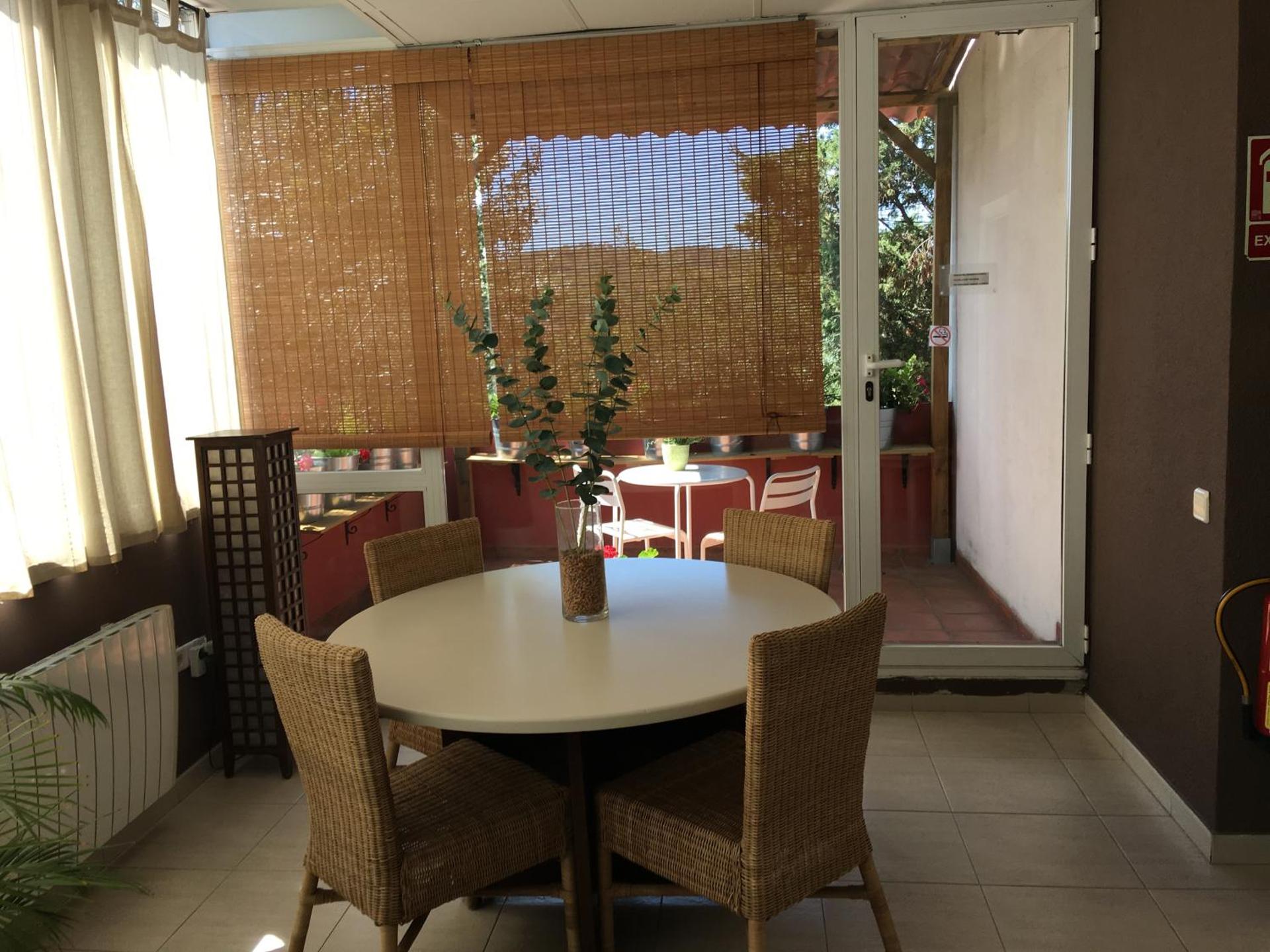 Communal lounge/ TV room