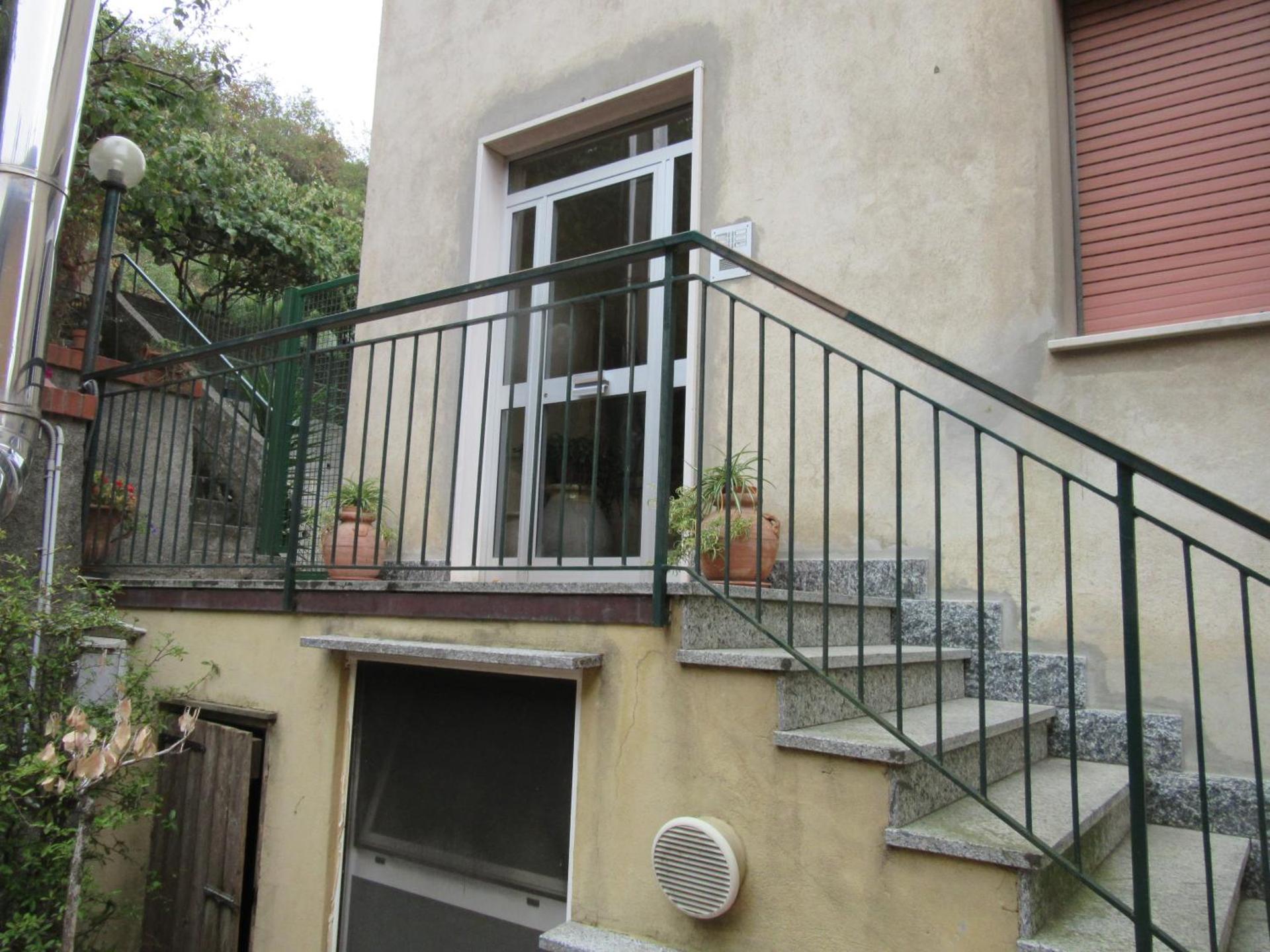 Garaventa Angelo Apartments