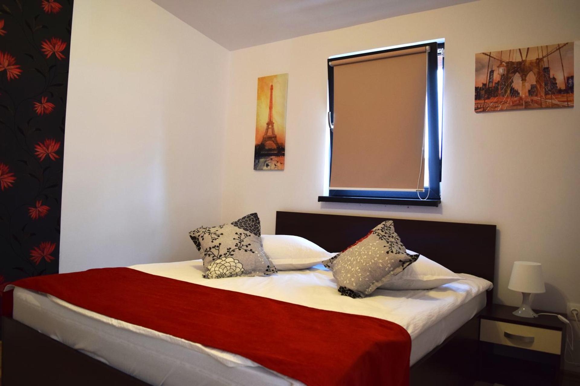 Sanderson Apartments