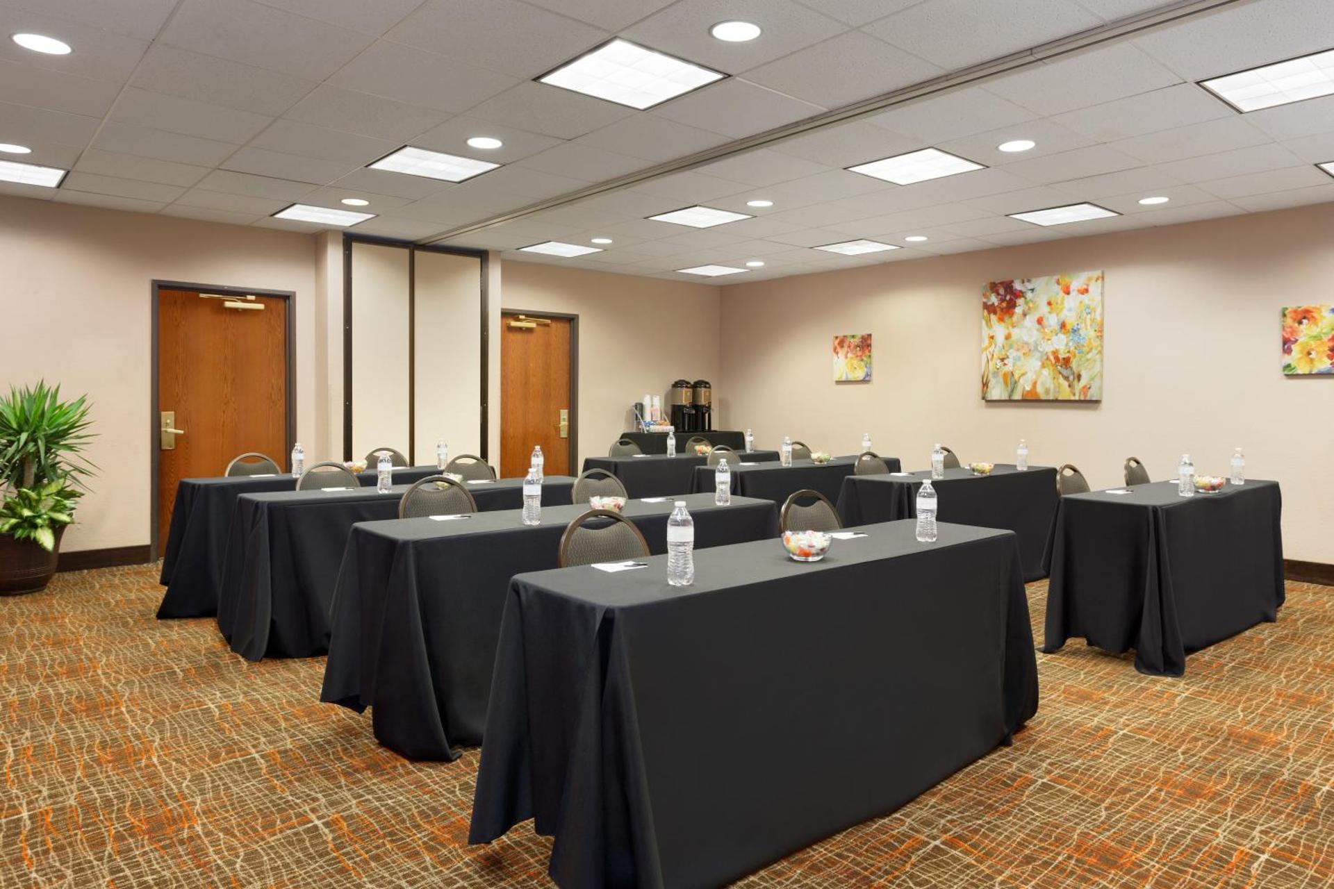 Meeting/conference room